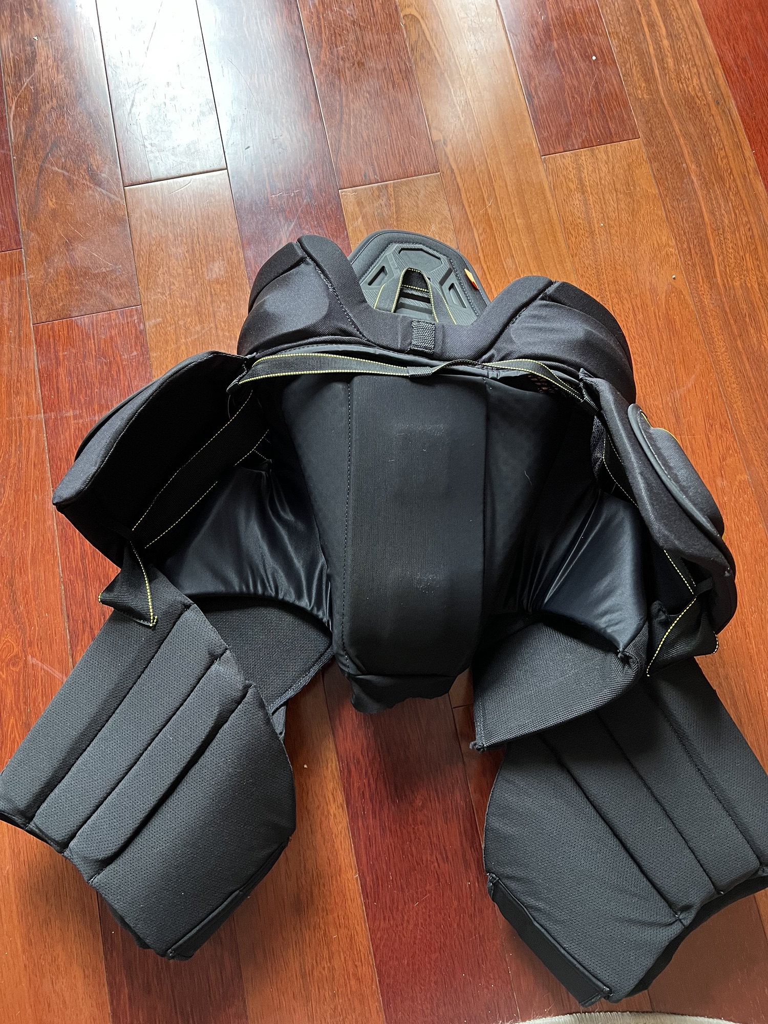 Large CCM Pro Stock Super Tacks Girdle SidelineSwap