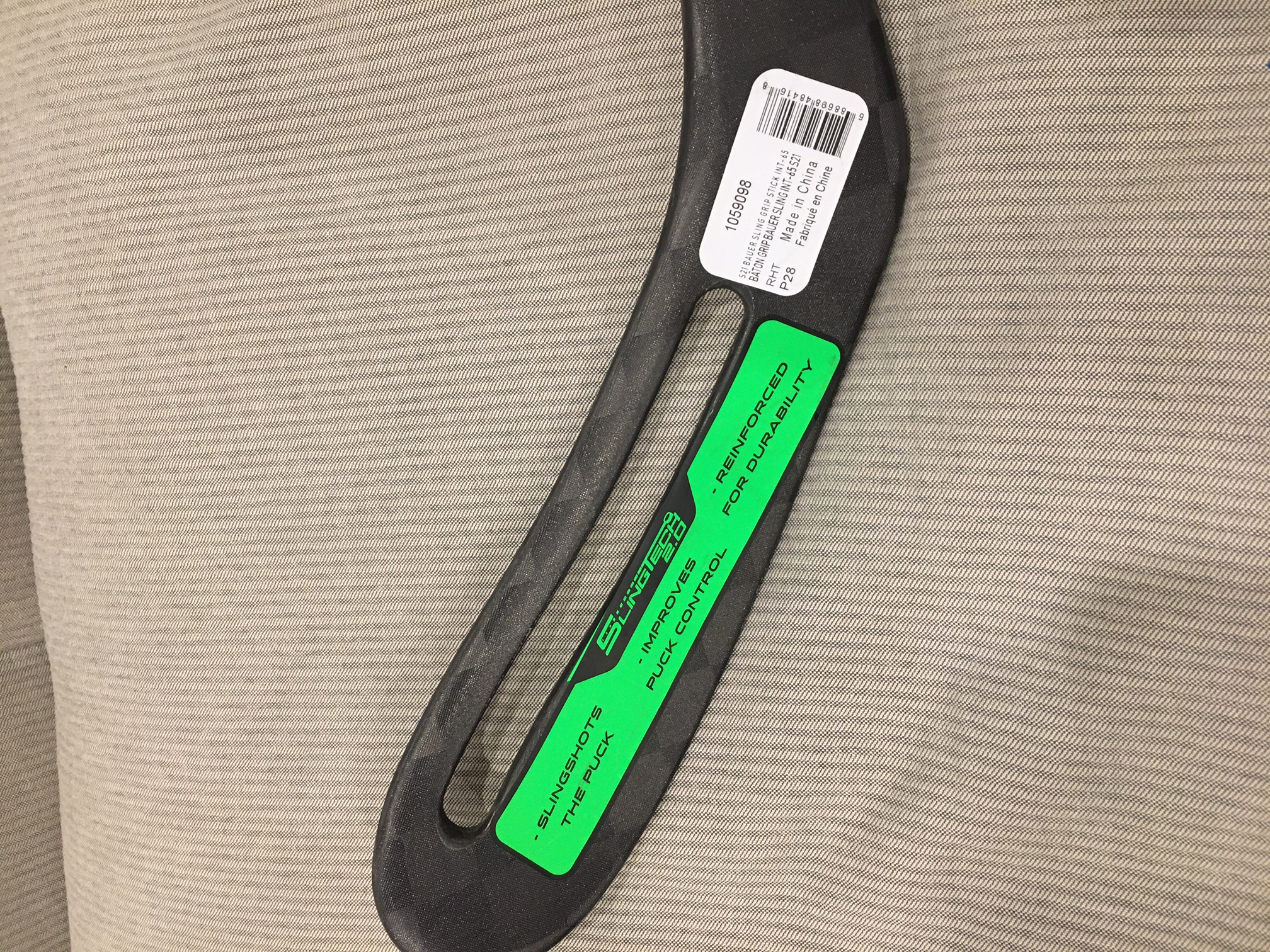New RH Intermediate Bauer Sling P28 65 Flex ADV Hockey Stick SidelineSwap