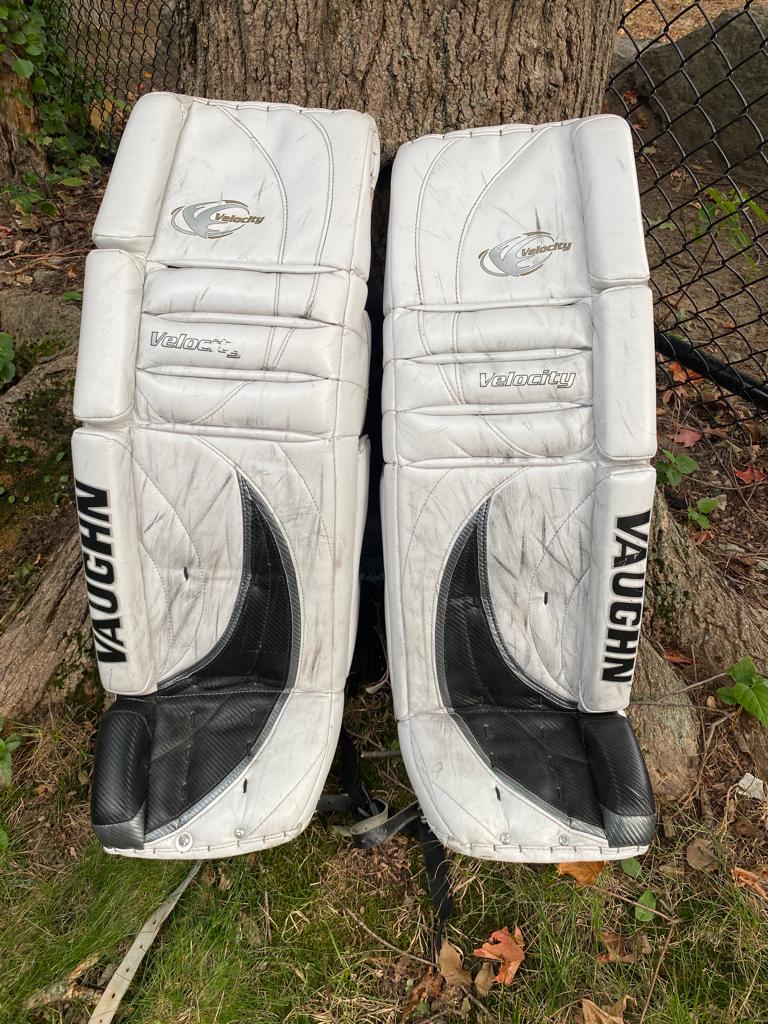 32" Vaughn Velocity V2 Goalie Leg Pads SidelineSwap