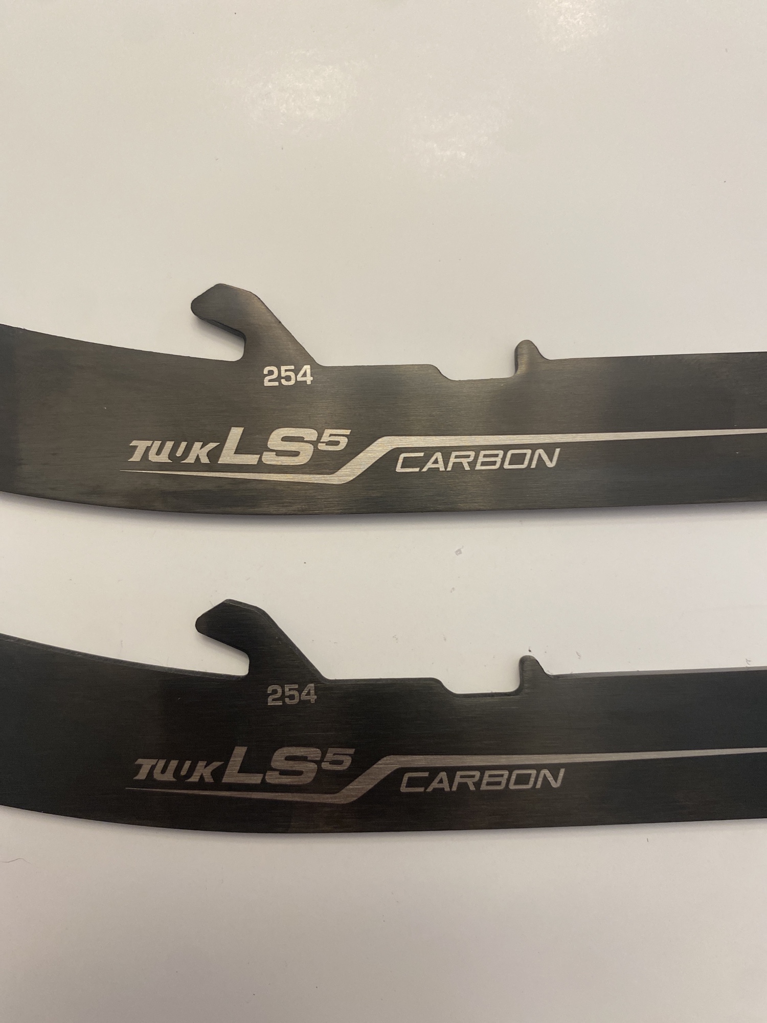 New Bauer Tuuk Ls5 Carbon Steel (254) SidelineSwap