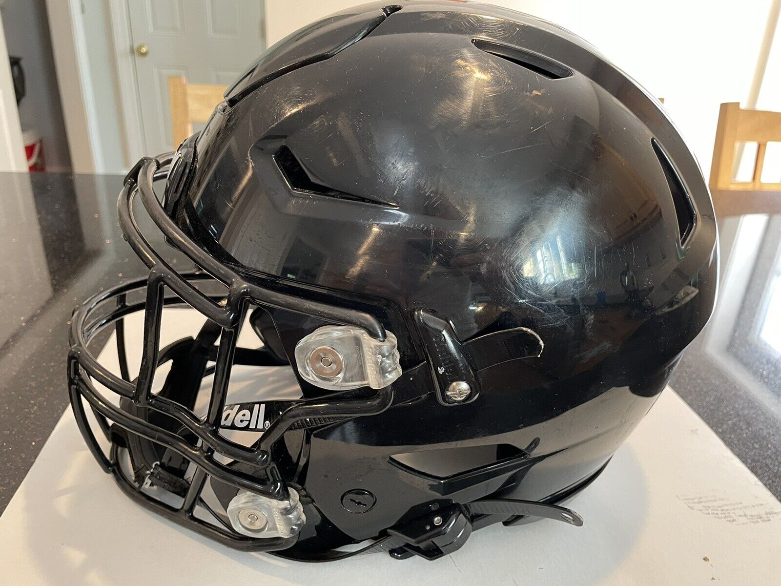 2021 Adult Used Large Riddell SpeedFlex Helmet Blackout SidelineSwap