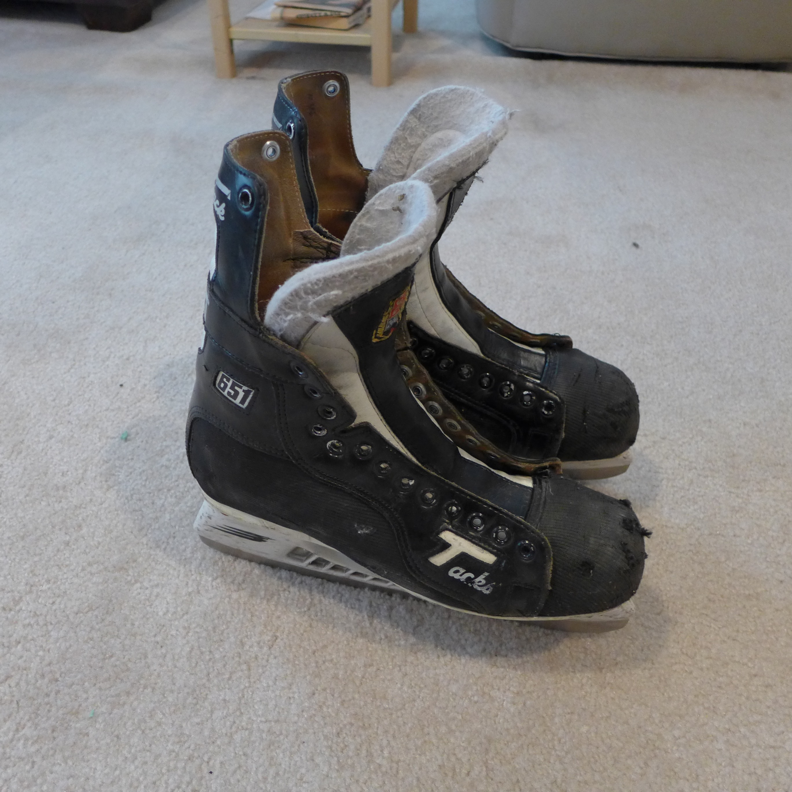 Vintage Pro Stock CCM Tacks 651 Hockey Skates, Senior 9.5 Narrow, Tuuk