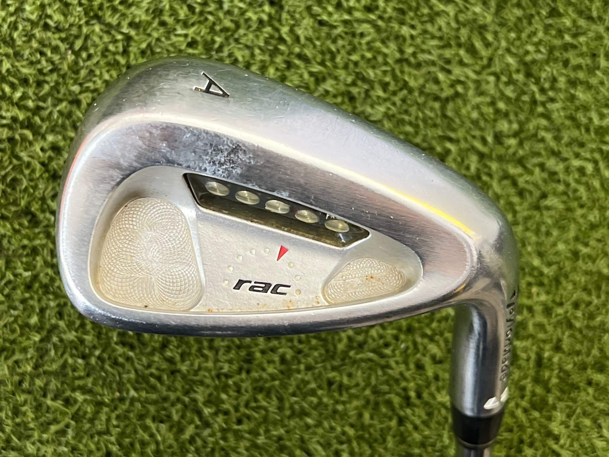 TaylorMade rac Lt 50° A Wedge, RH, 36" TM Rifle FCM Regular Steel Shaft