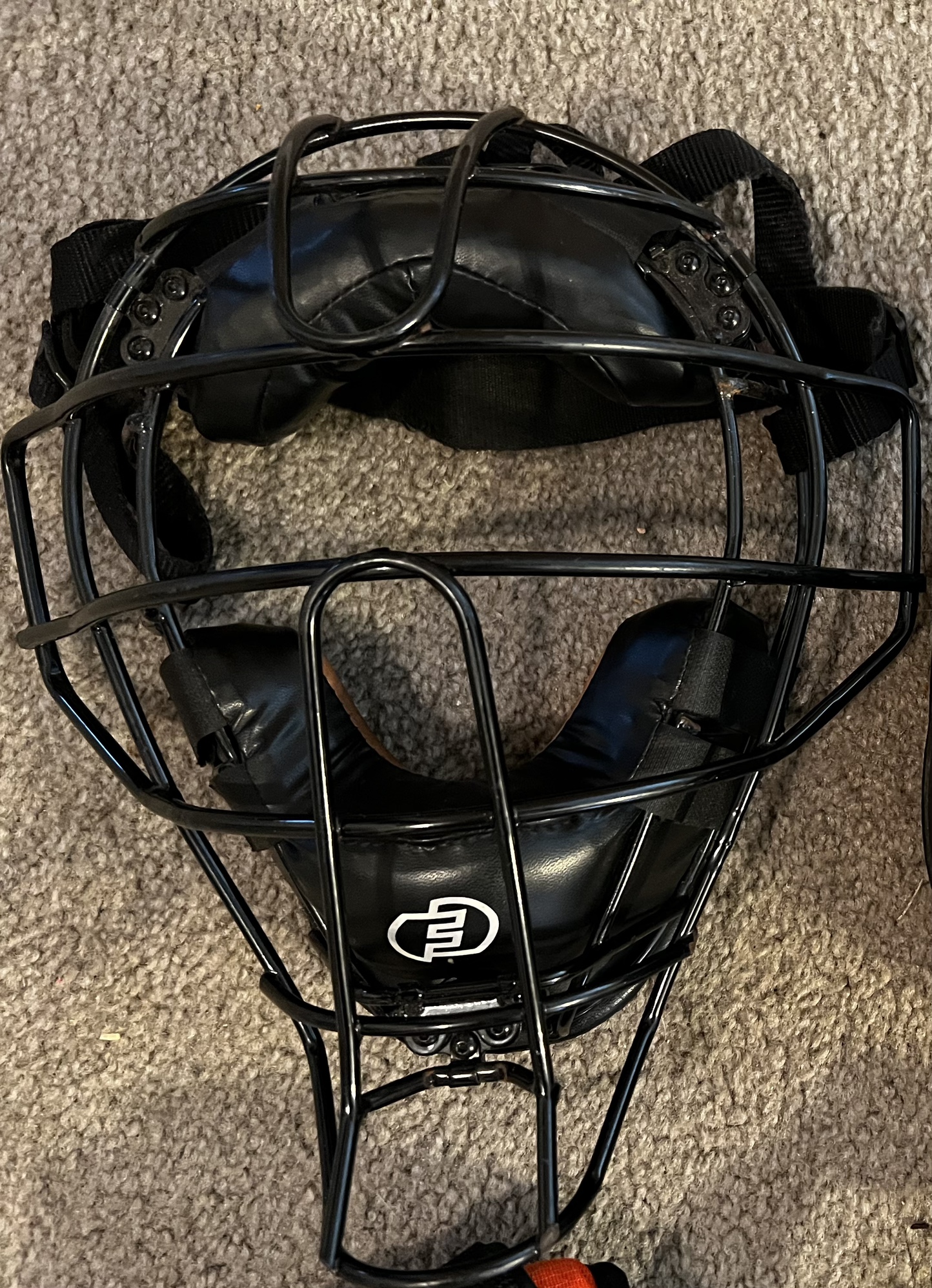 Force3 pro Traditional Catcher's Mask SidelineSwap