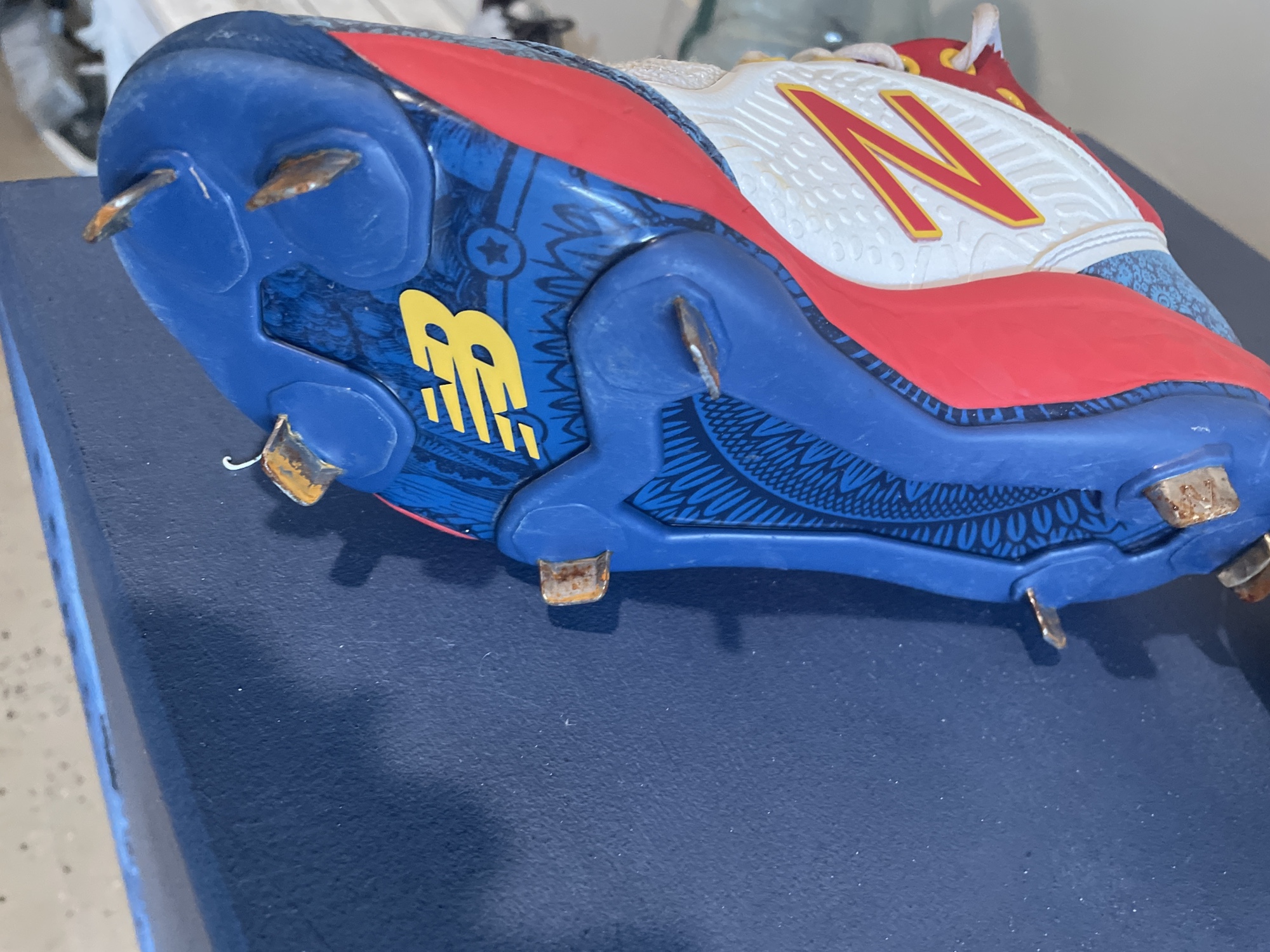 New balance David sunflower seed cleats SidelineSwap