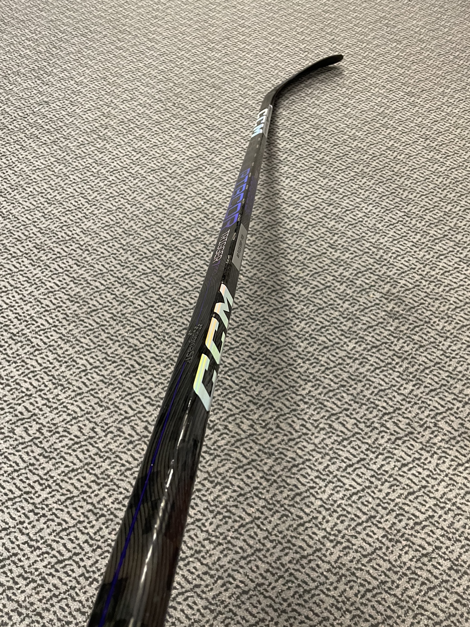 CCM Trigger 7 Pro 80 flex P28 curve left hand stick | SidelineSwap