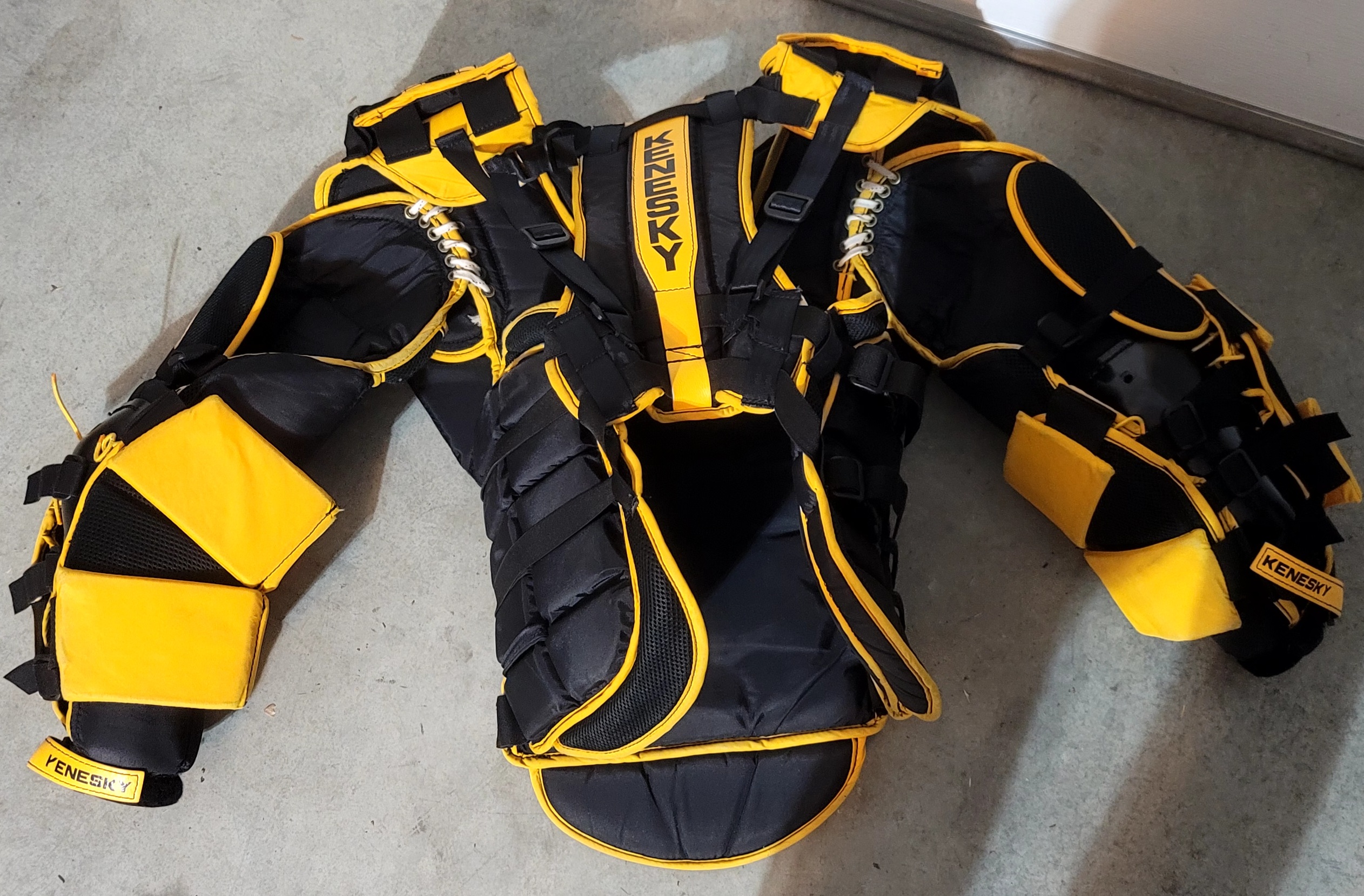 Used Large Kenesky PP1 Goalie Chest Protector Pro Stock SidelineSwap