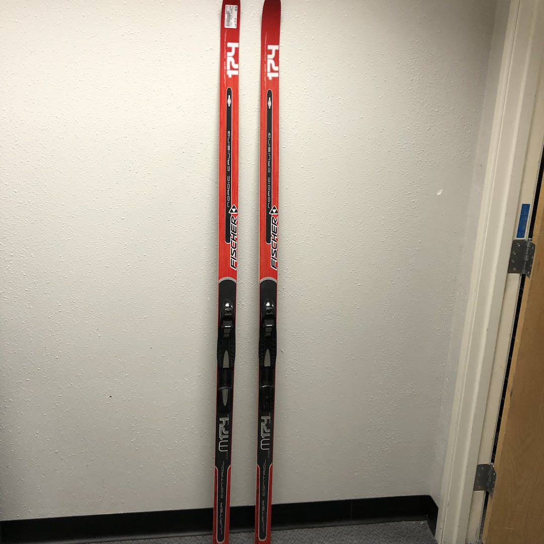 Used Fischer Jupiter Control 175 Cm Men's Cross Country Ski Combo