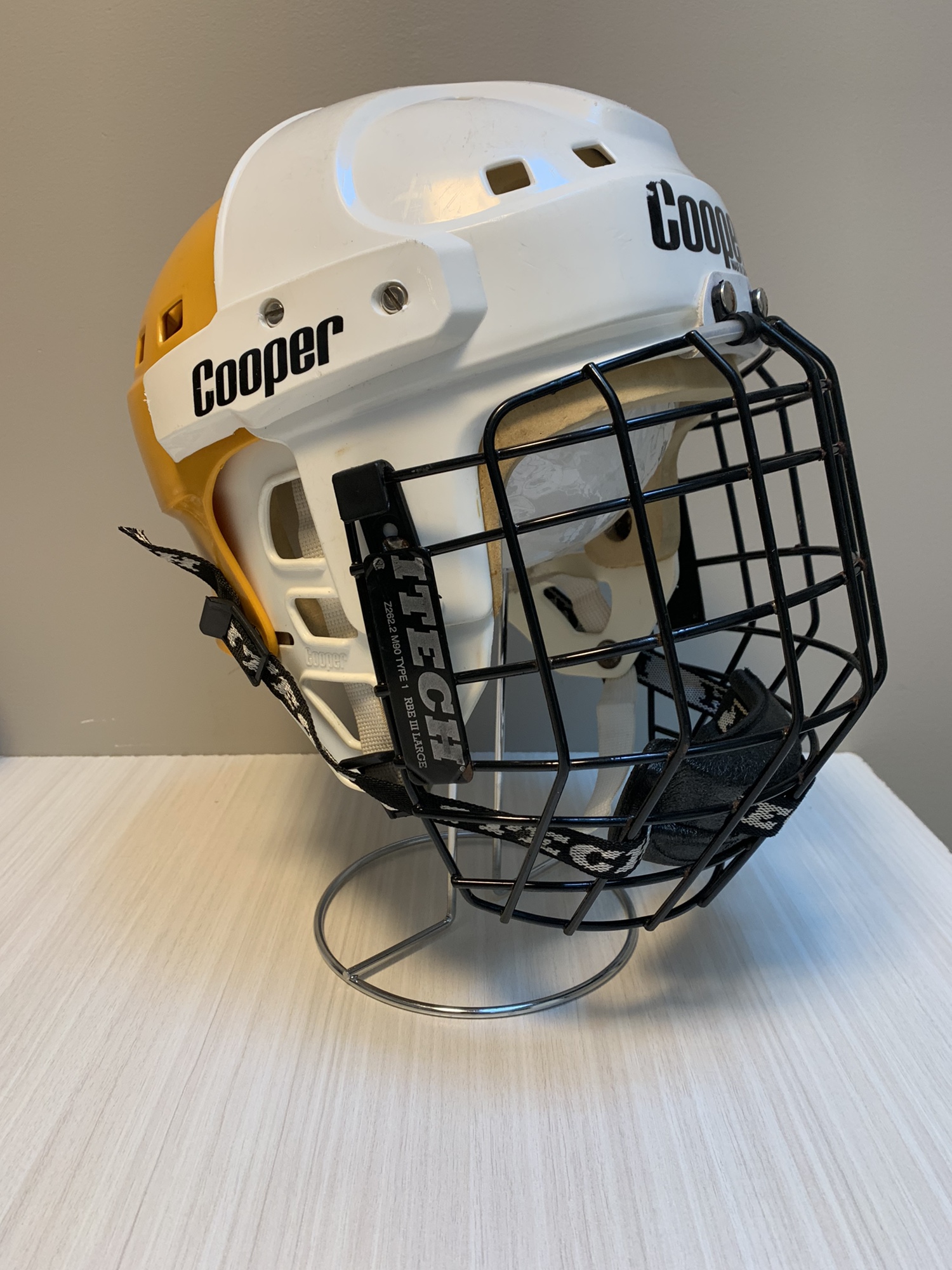 Cooper SK2000 Helmet Sport Gold White Pittsburgh Penguins Two Color