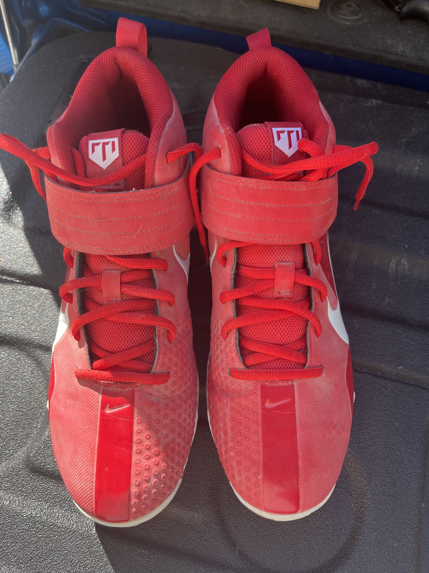 Red Men's Molded Cleats Nike Trout SidelineSwap