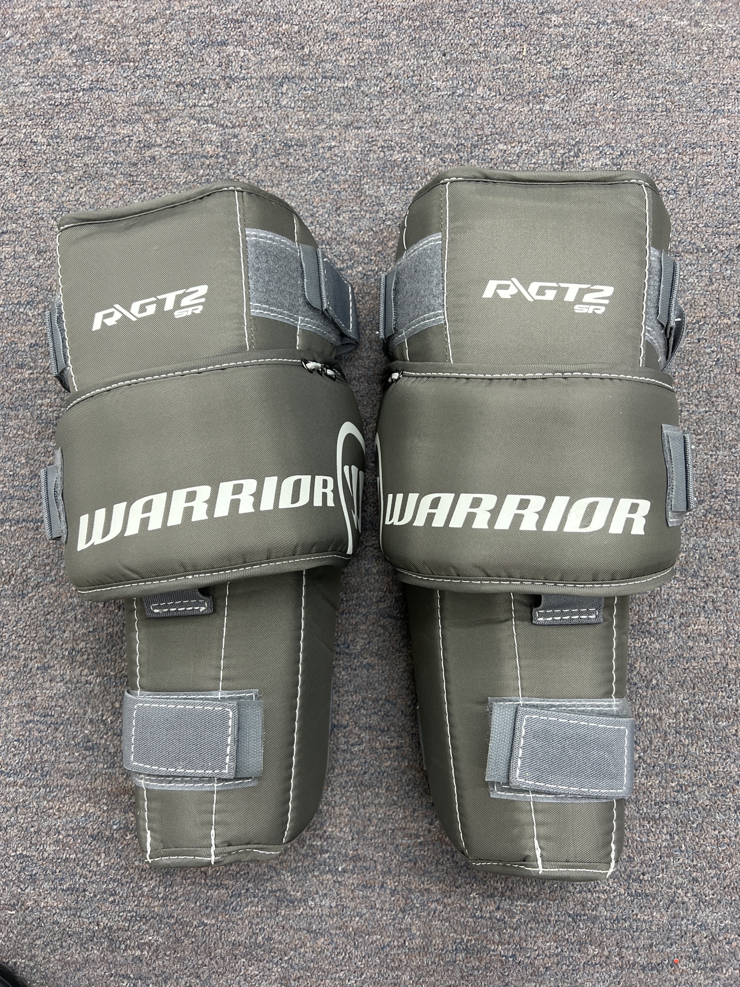 Warrior RGT2 Knee Pads Sr SidelineSwap