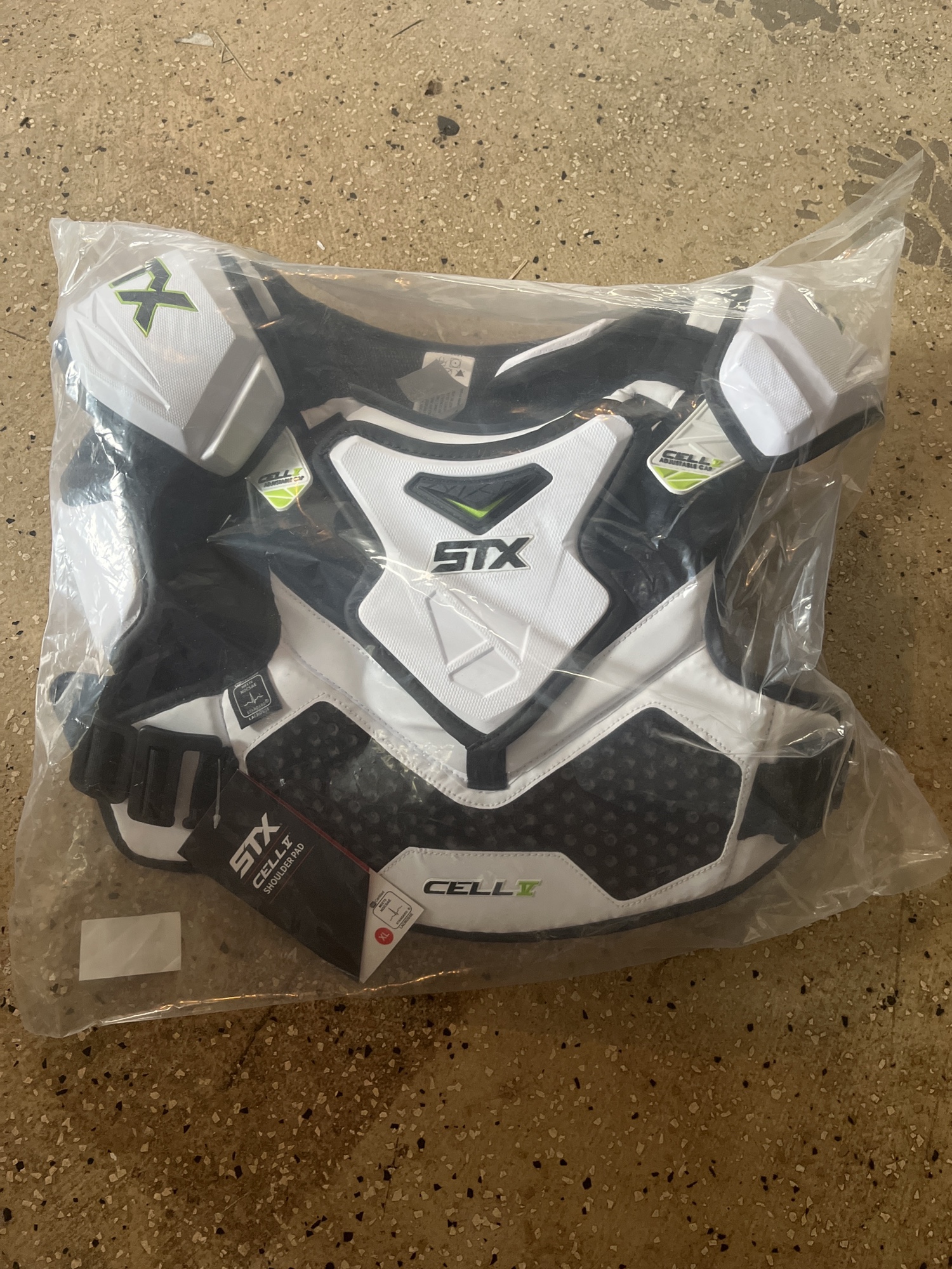 New Extra Large STX Cell IV Shoulder Pads SidelineSwap