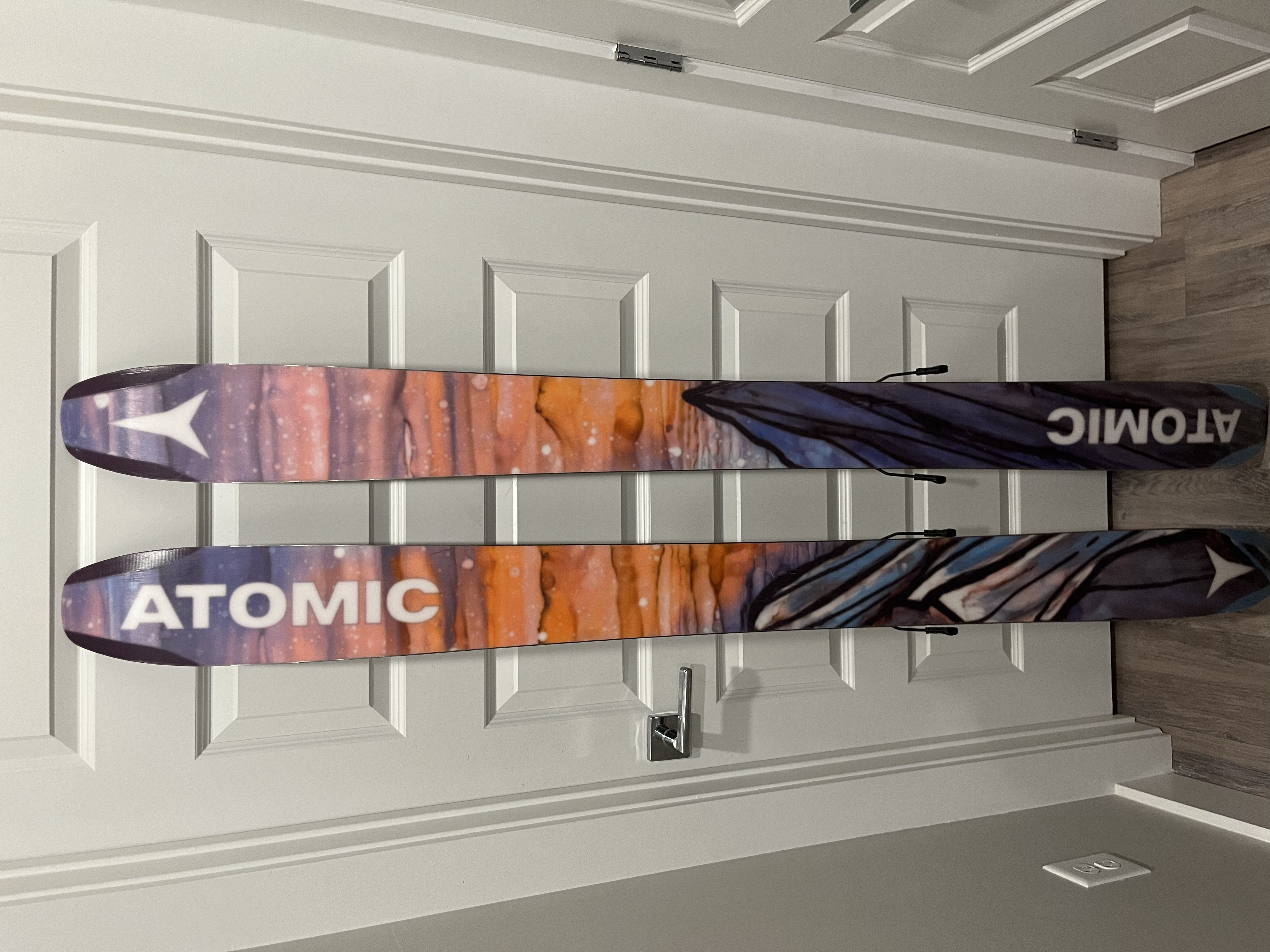 2021 Atomic 176 cm Bent Chetler Skis With Atomic Shift MNC 10s and