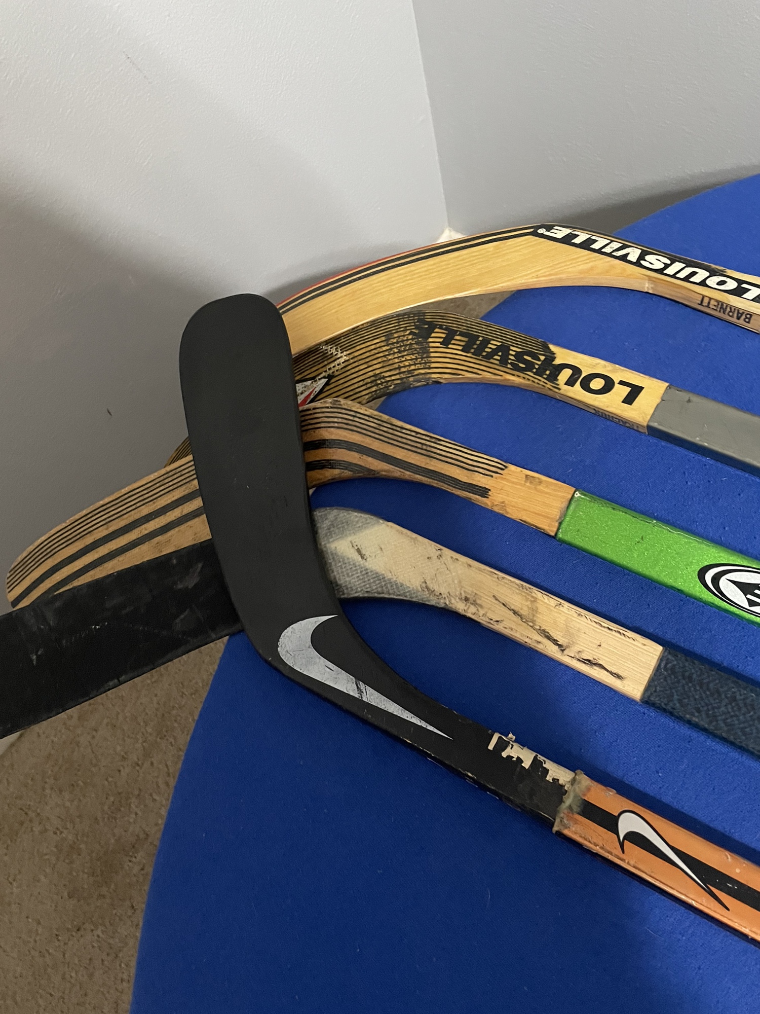 Easton aluminum ultra lite and Nike aluminum hockey sticks SidelineSwap