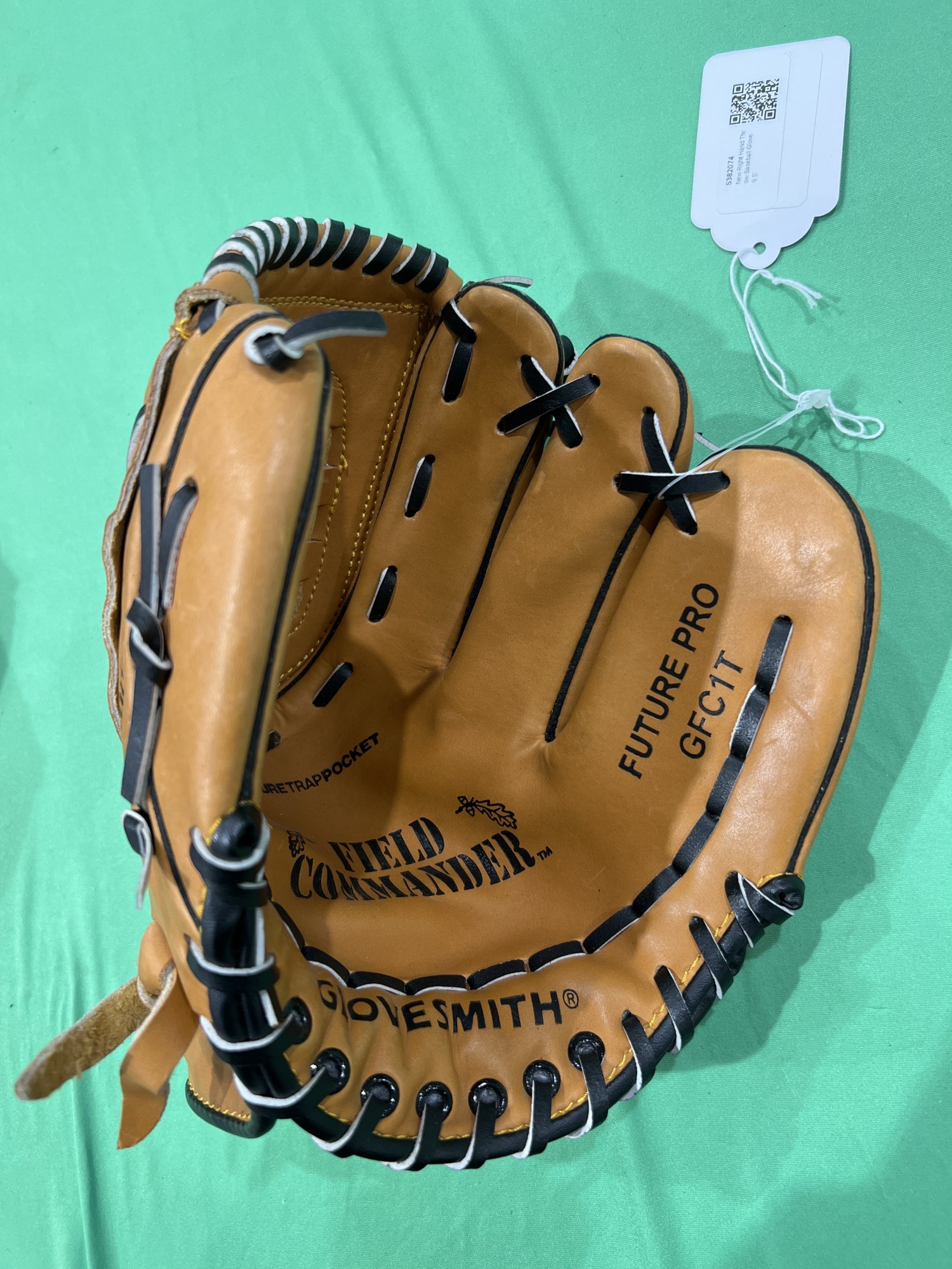 GloveSmith Baseball Glove SidelineSwap
