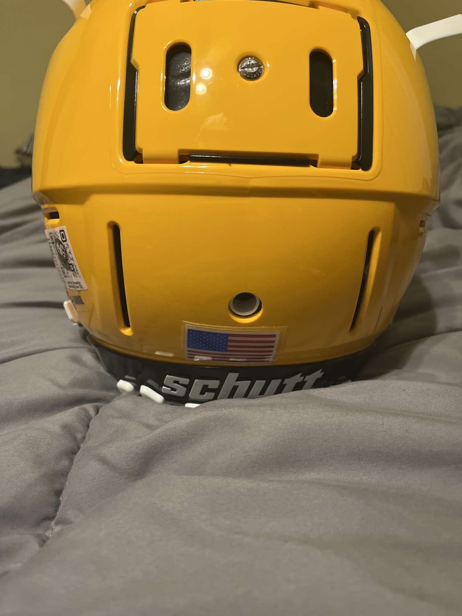 New Extra Large Schutt F7 Helmet *READ DESC SidelineSwap