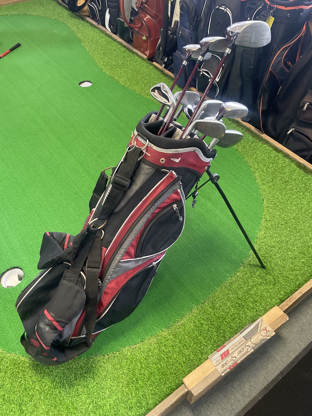 Used Tommy Armour Royal Scot 13 Piece Graphite Men's Club Sets