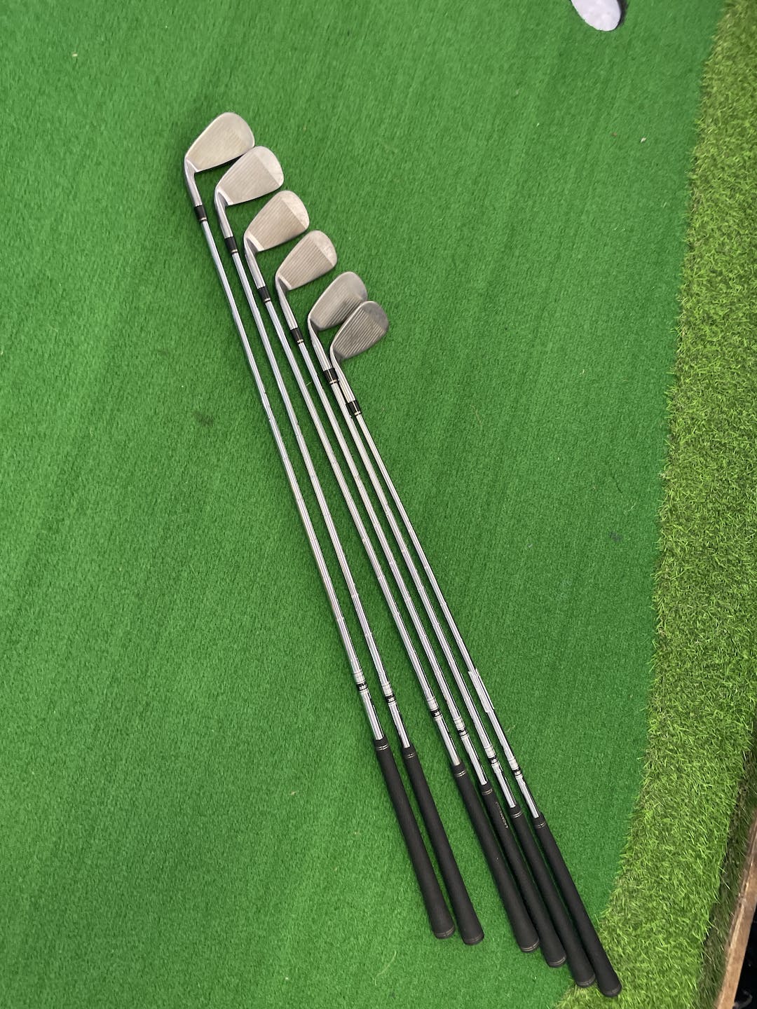 Used Adams Golf Ovation 4i9i Uniflex Steel Shaft Iron Sets SidelineSwap