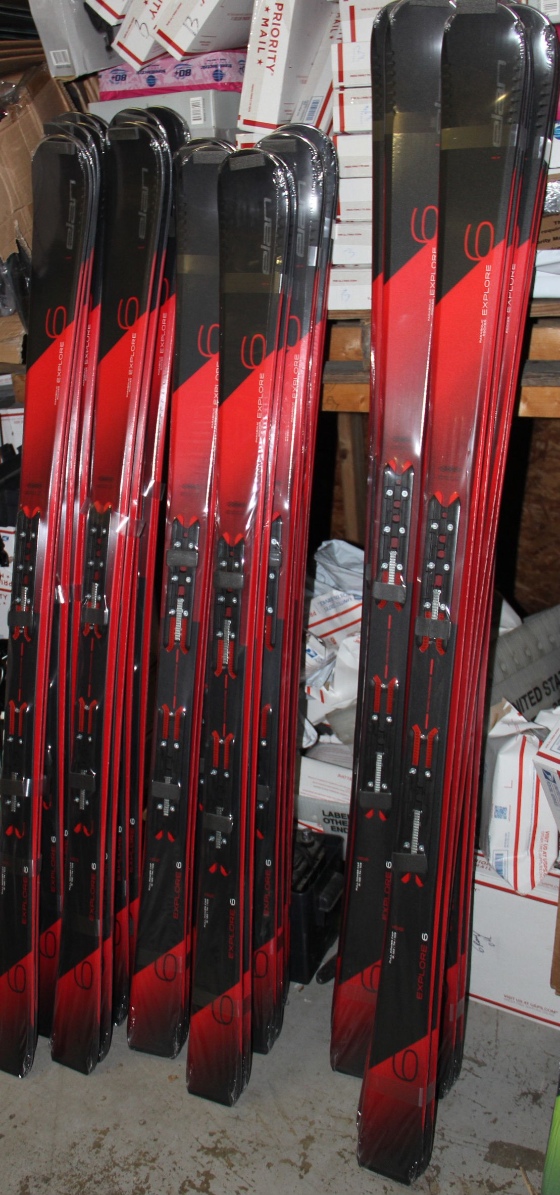 NEW 2023 Elan Explore 6 Skis men