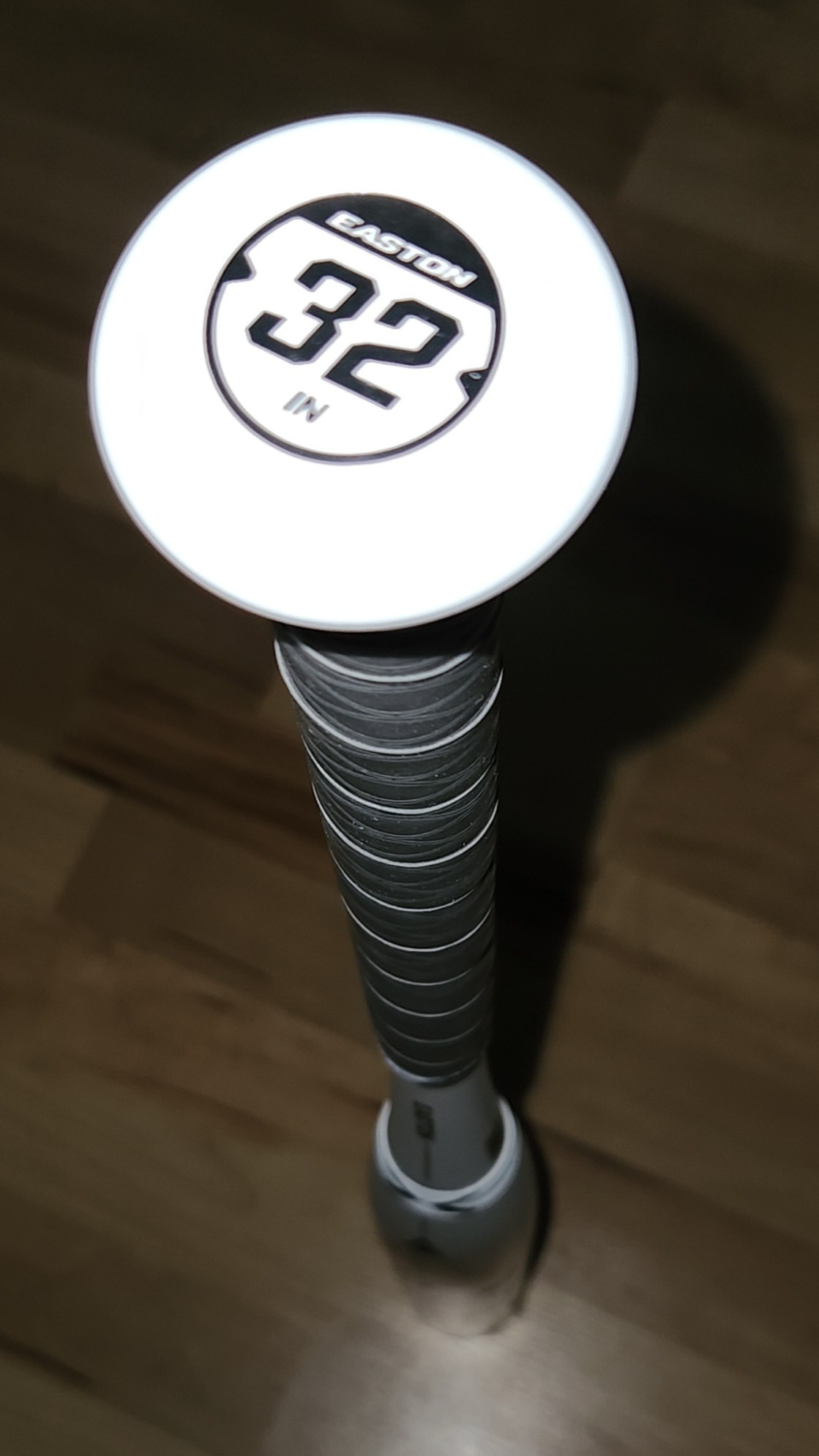 Brand New NIW 2022 Easton Ghost FP22GH10 Fastpitch Softball Bat 32