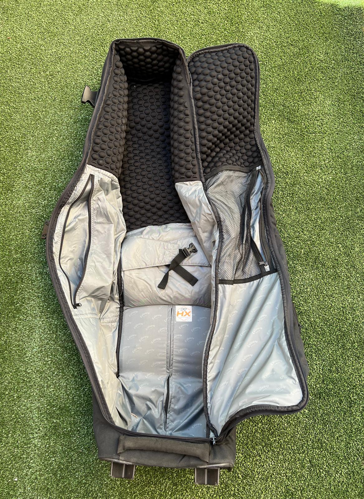 CALLAWAY GOLF CLUBHOUSE TRAVEL COVER, WITH WHEELS, BLACK, GOOD