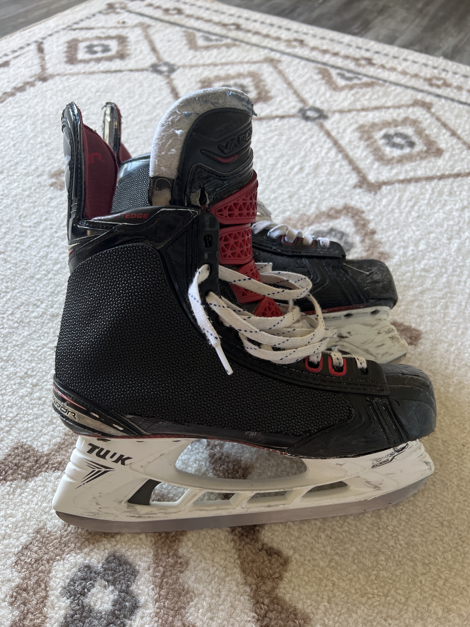 Pro Stock Bauer Vapor 1X 2.0 Sr Ice Hockey Skates 7D w/Ultrastop shot