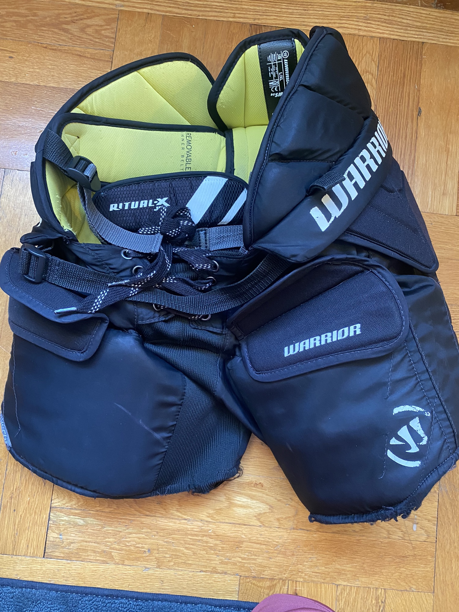 Used Junior L/XL Warrior Goalie Pants SidelineSwap