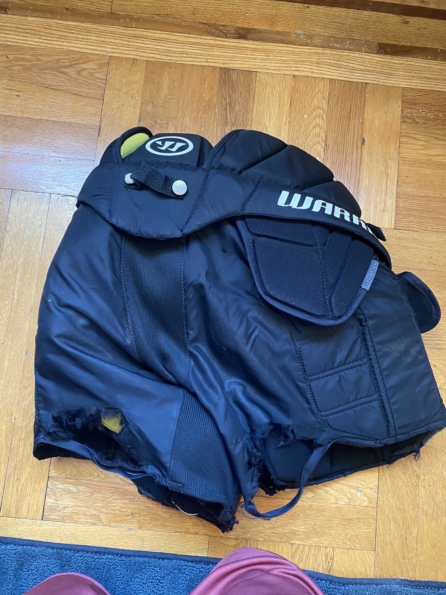 Used Junior L/XL Warrior Goalie Pants SidelineSwap