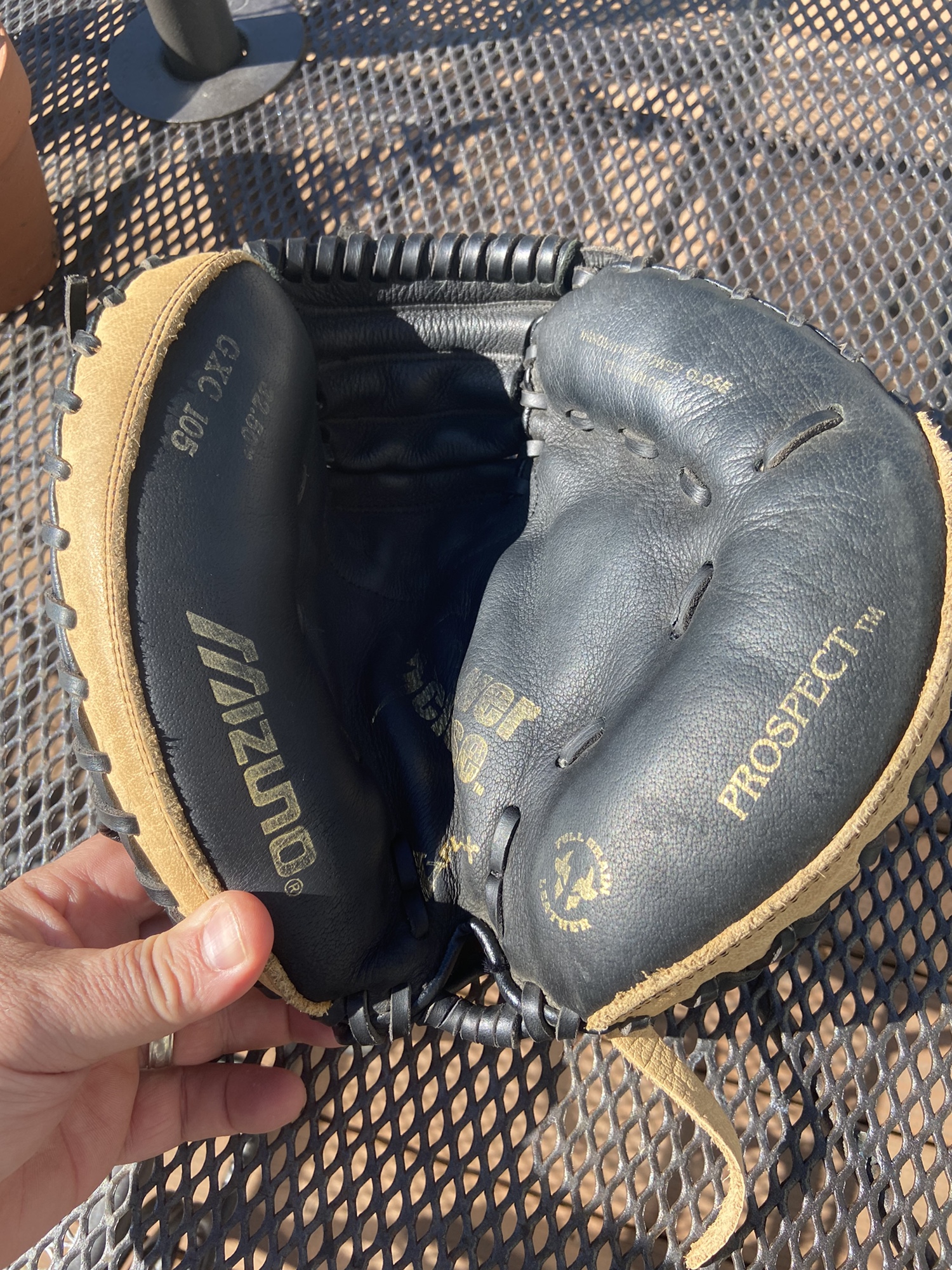 Catcher's 32.5" Prospect Baseball Glove SidelineSwap