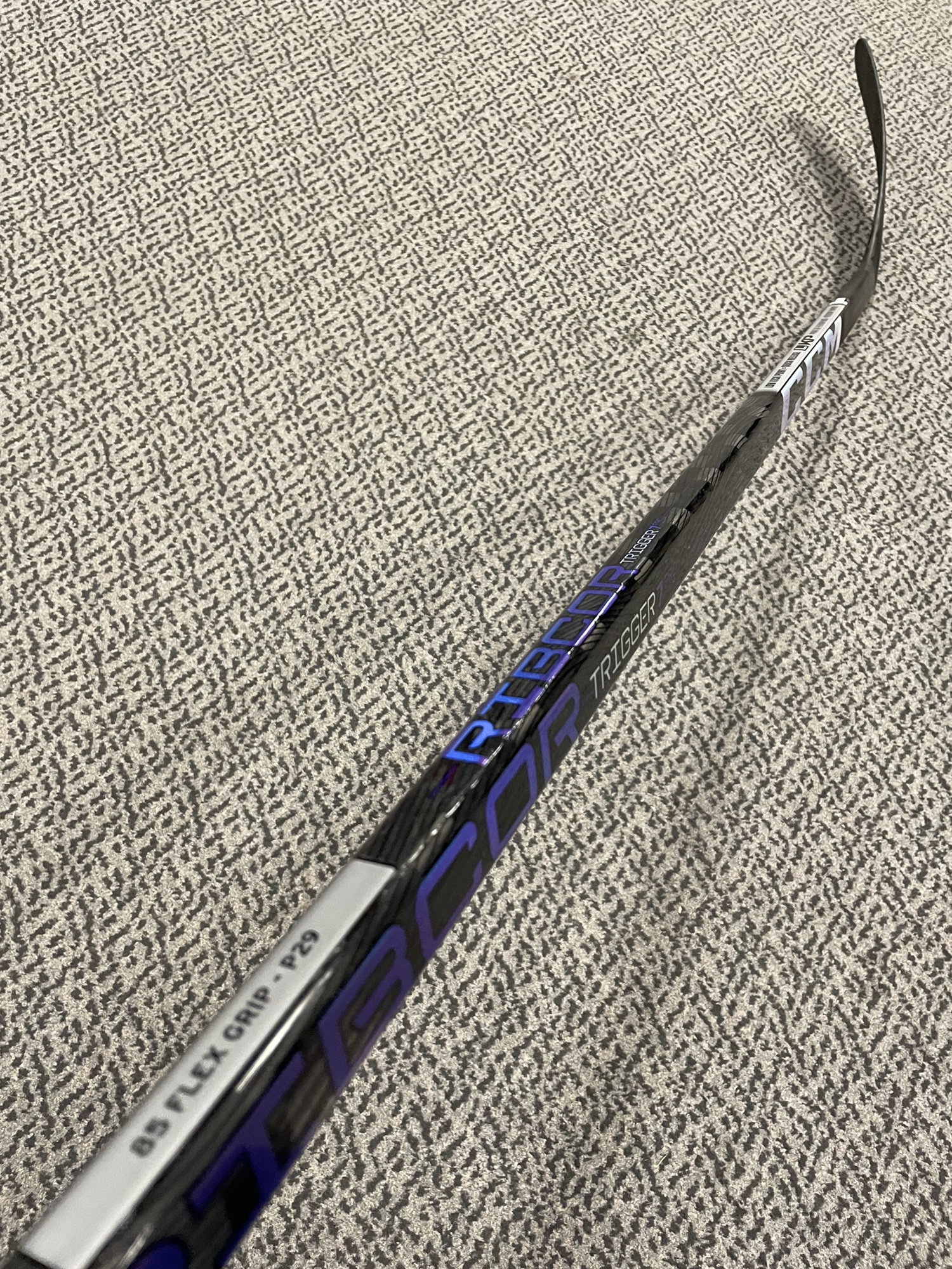 CCM Trigger 7 Pro 80 flex P29 curve right hand stick | SidelineSwap