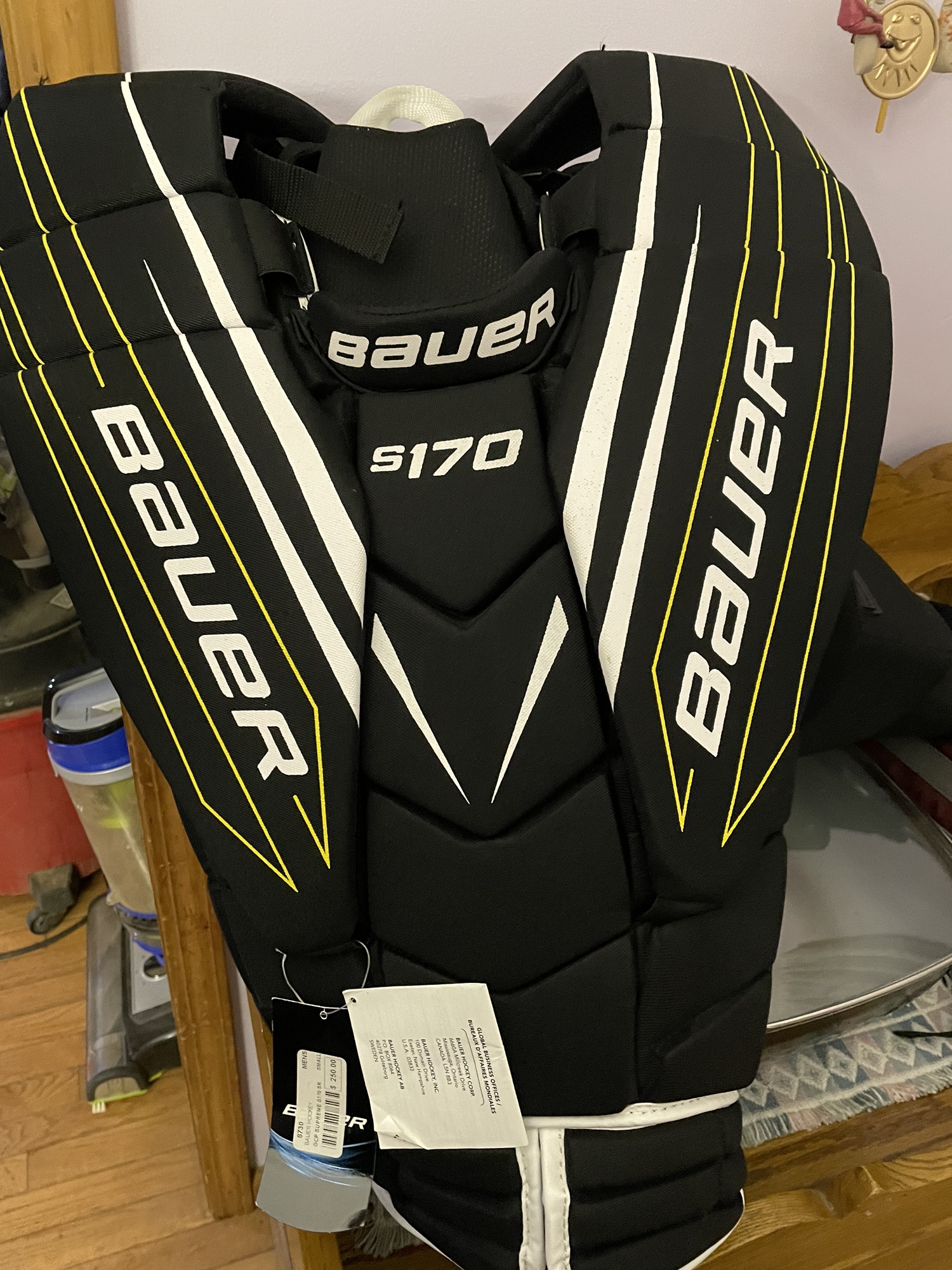 New Small Bauer Supreme S170 Goalie Chest Protector SidelineSwap