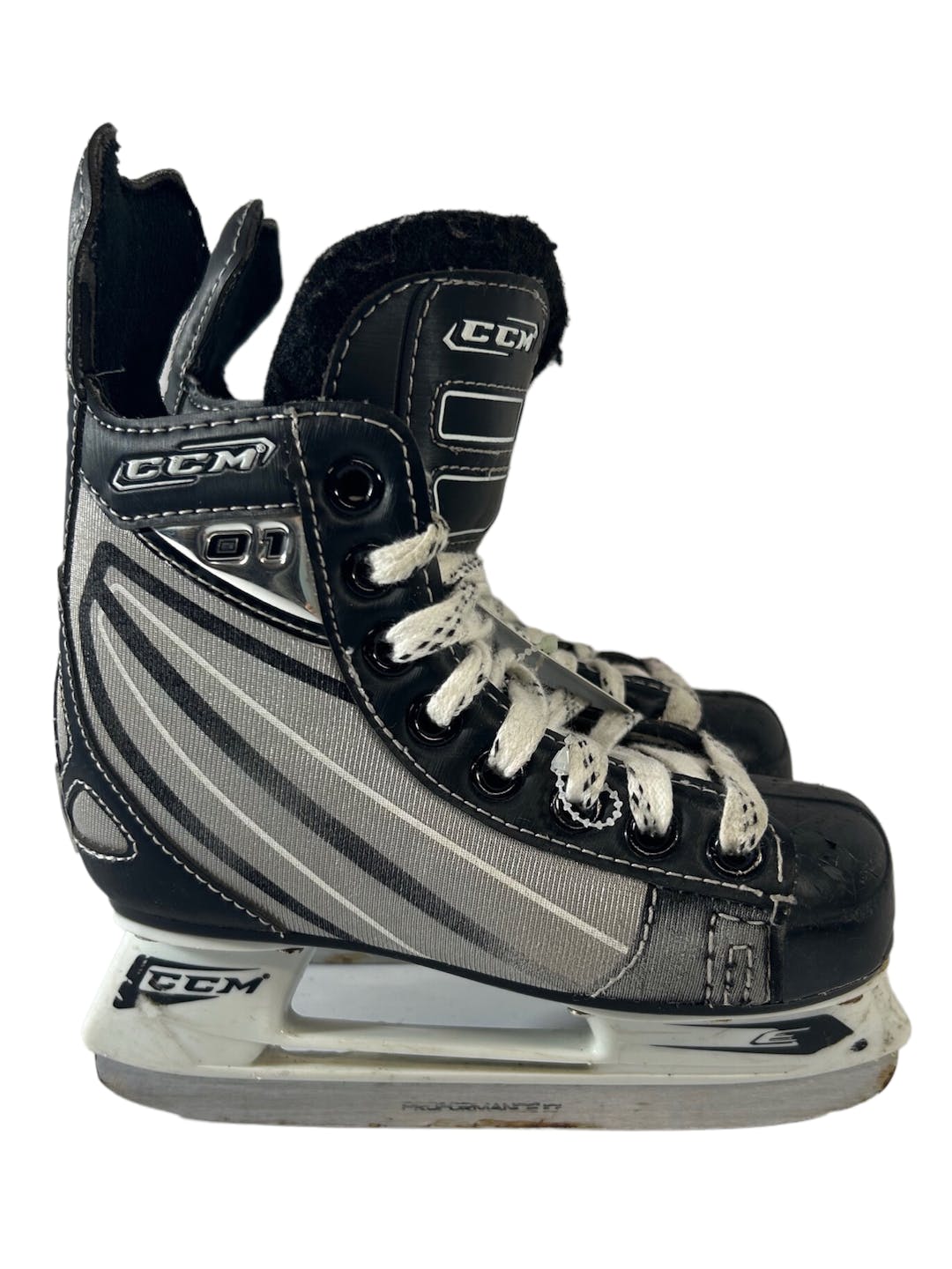 Used Ccm 01 Ice Hockey Skates Size 10 SidelineSwap