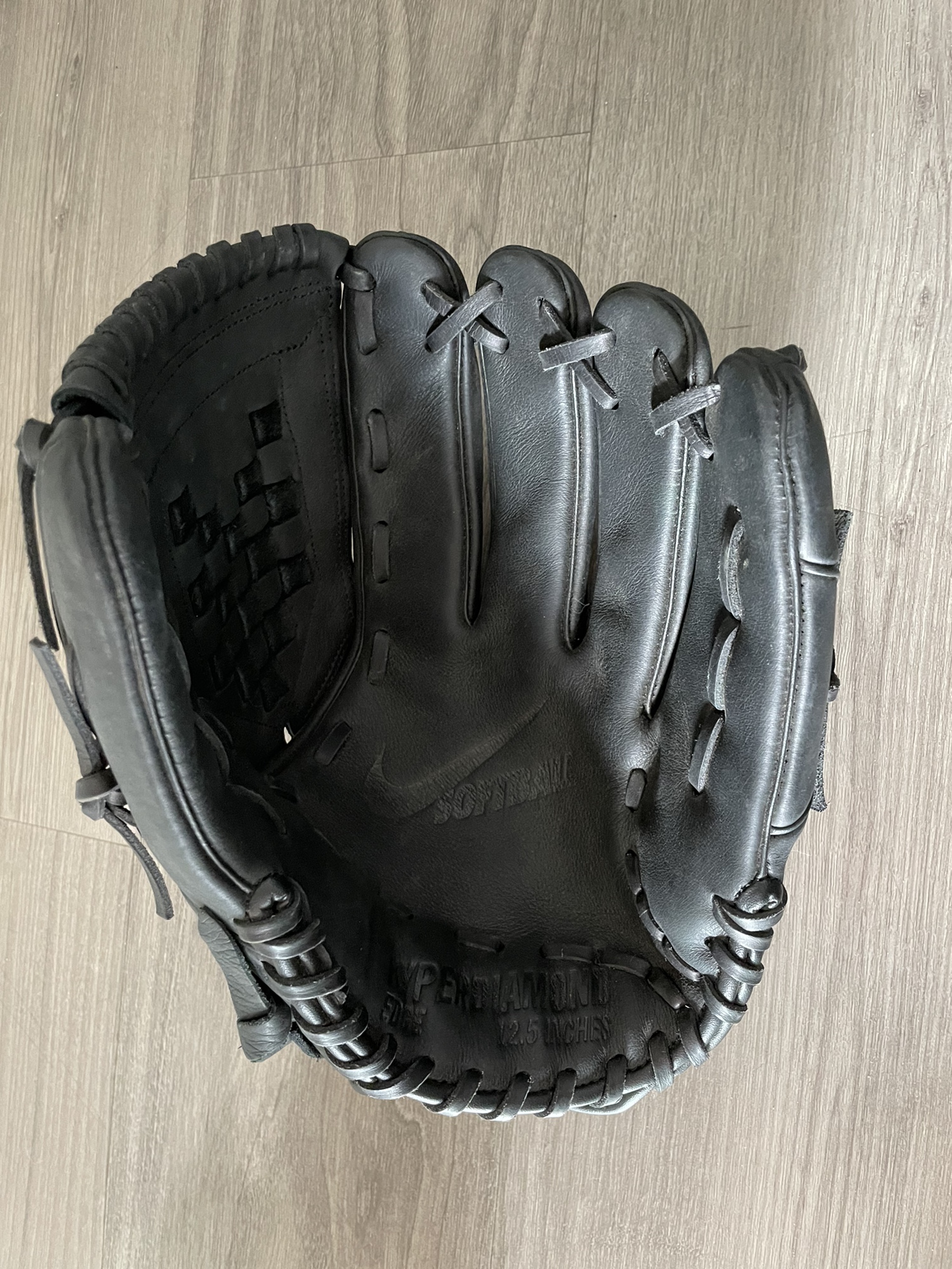 Nike Hyperdiamond Edge Softball Glove SidelineSwap