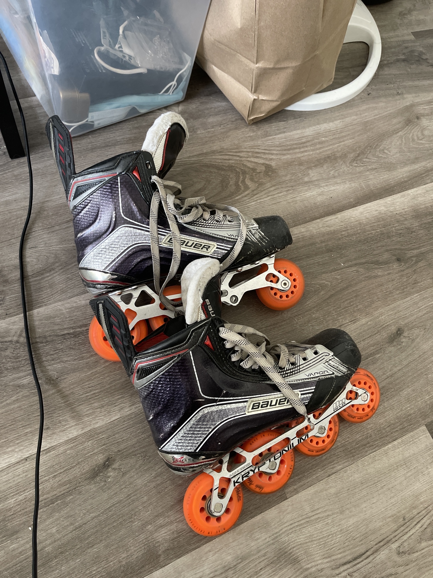 Used Bauer Extra Wide Width Size 9 Vapor xr1 Inline Skates SidelineSwap