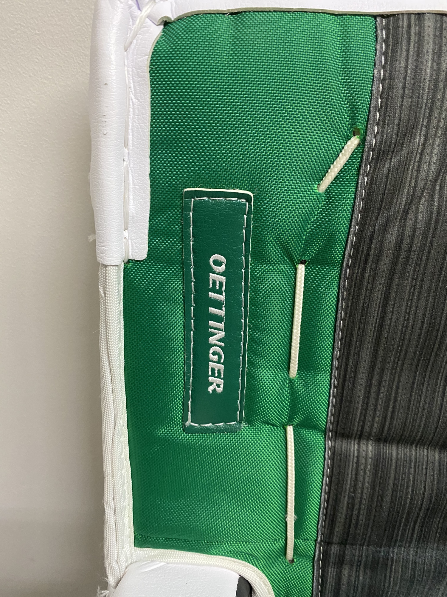 Pro Stock Jake Oettinger Bauer Vapor Hyperlite Leg Pads Large