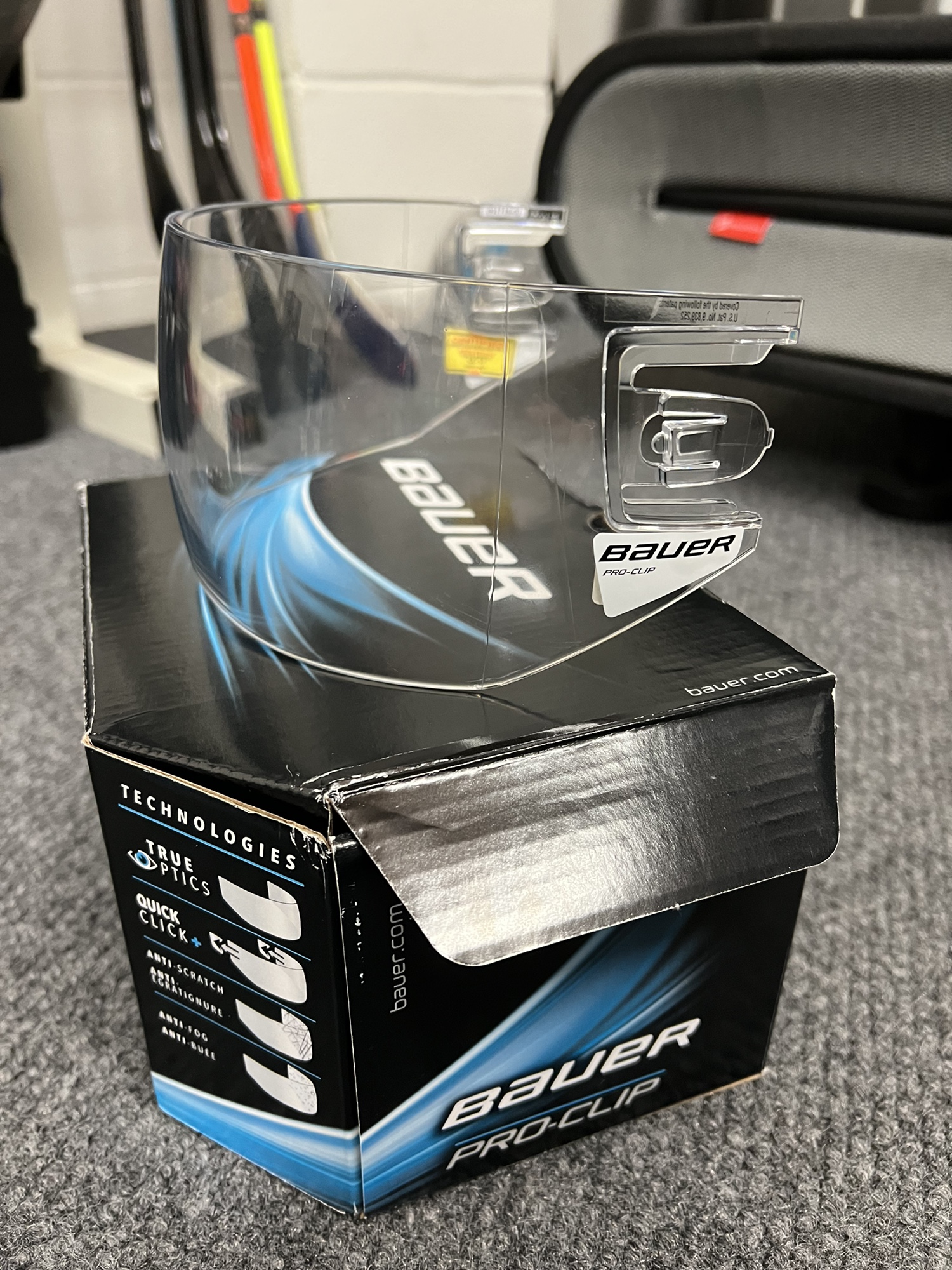 Large Bauer Pro Clip Visor SidelineSwap