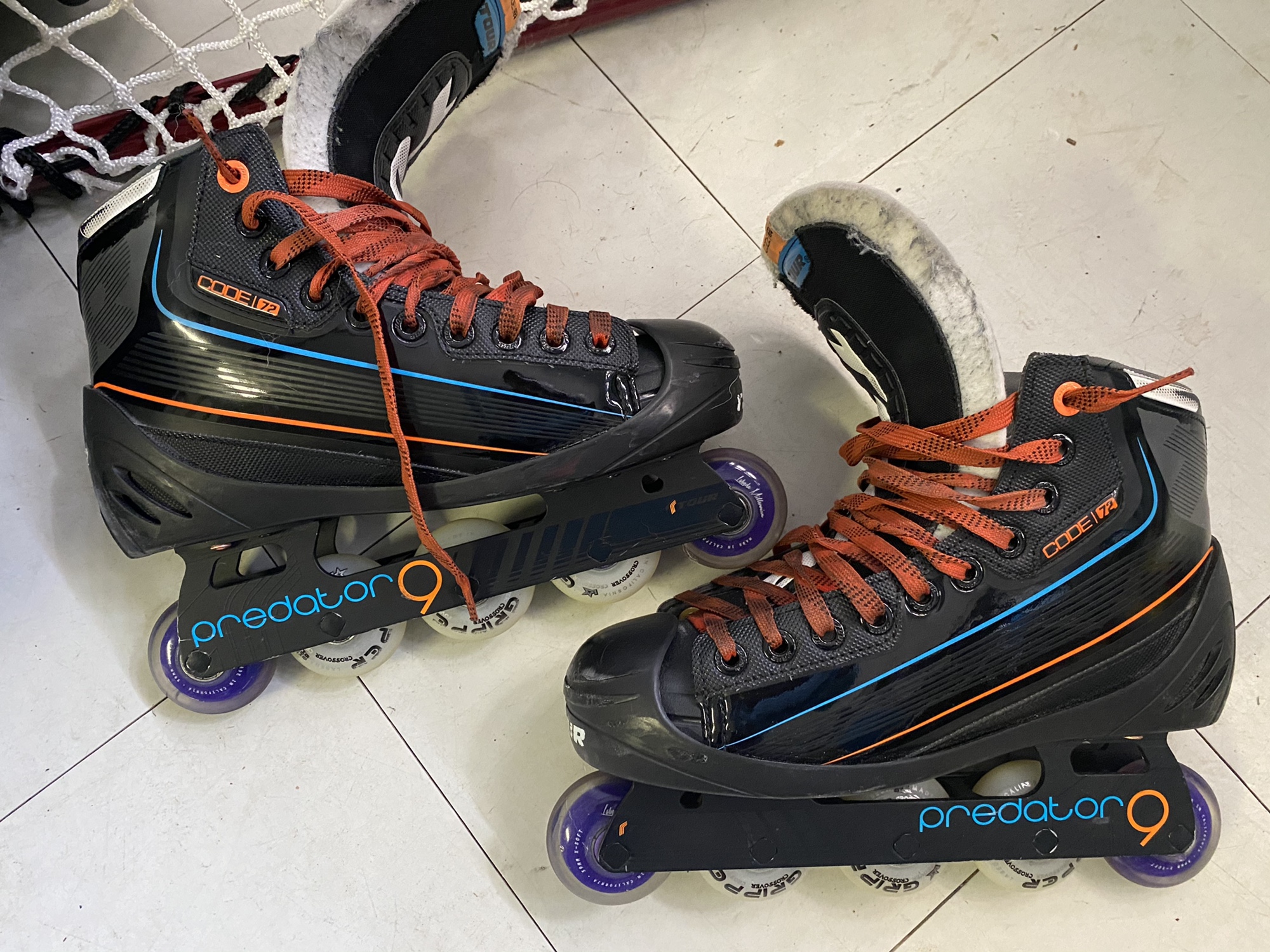 Used Tour Regular Width Size 8 Goalie Inline Skates SidelineSwap