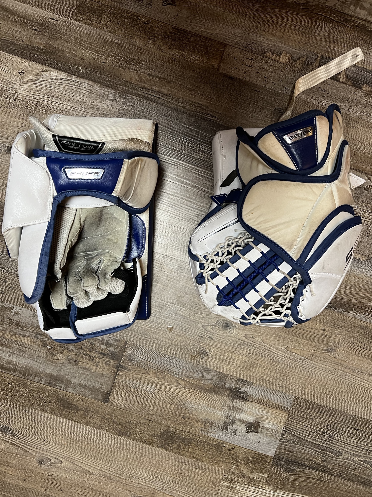 Bauer s27 goalie glove and blocker SidelineSwap