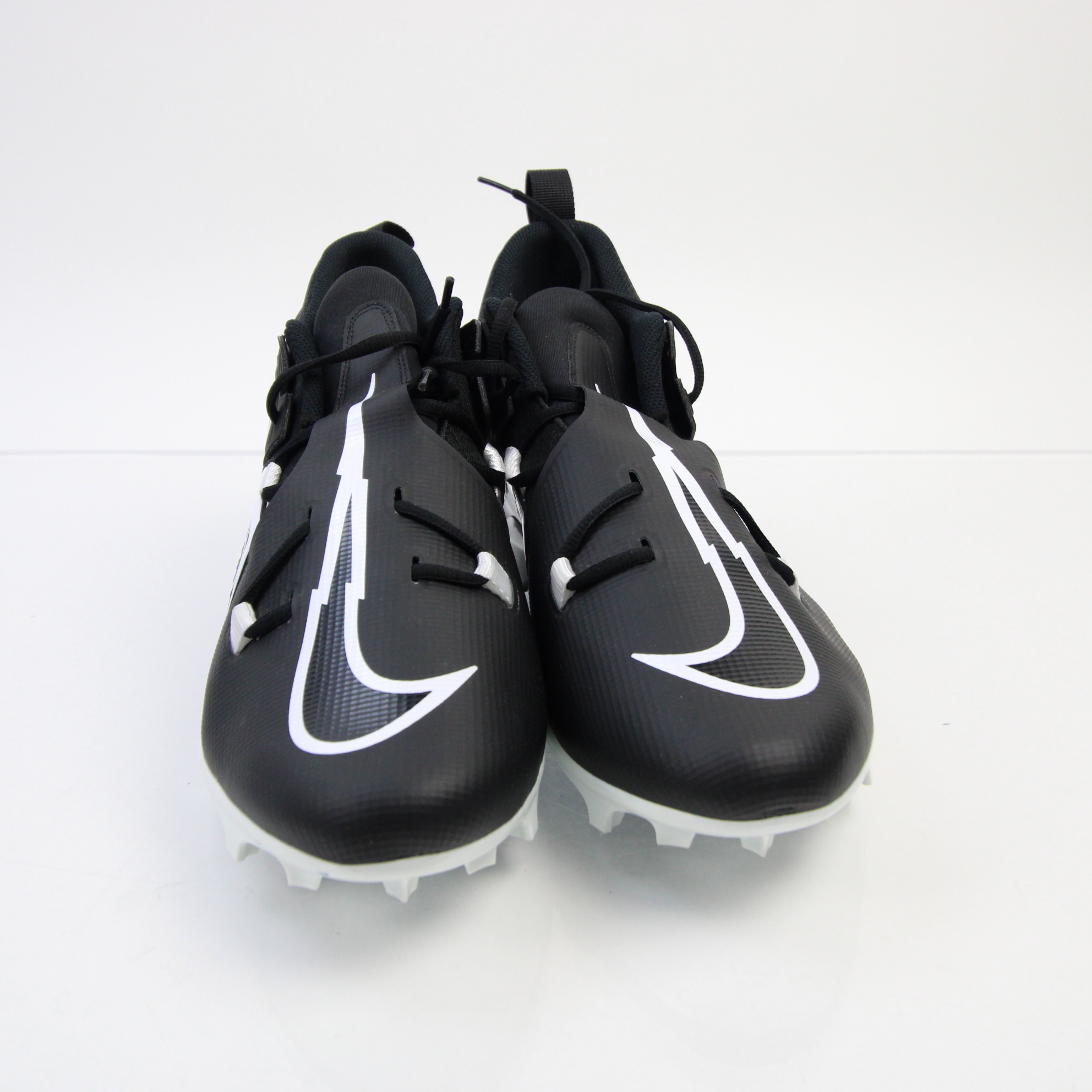 Nike Alpha Football Cleat Men's Black/White New with Defect 15W