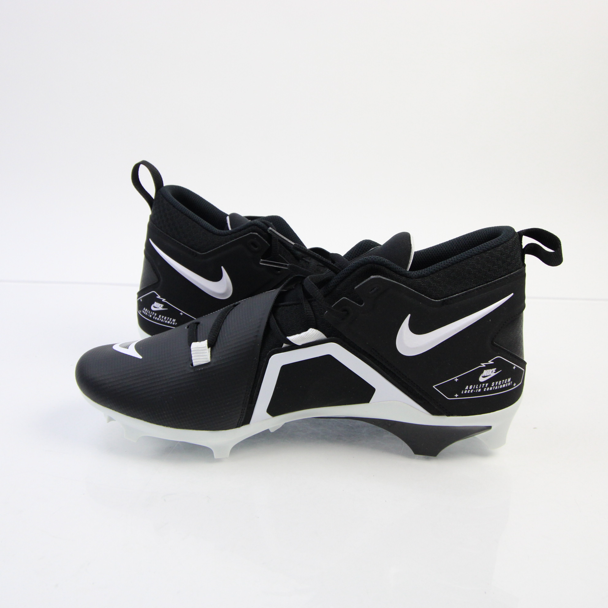 Nike Alpha Football Cleat Men's Black/White New with Defect 15W SidelineSwap