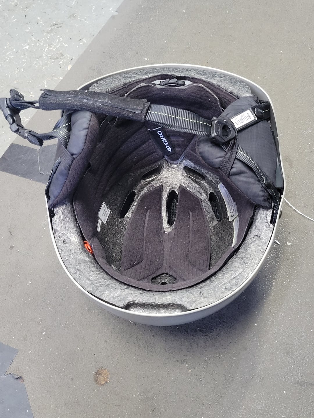 giro foundation helmet