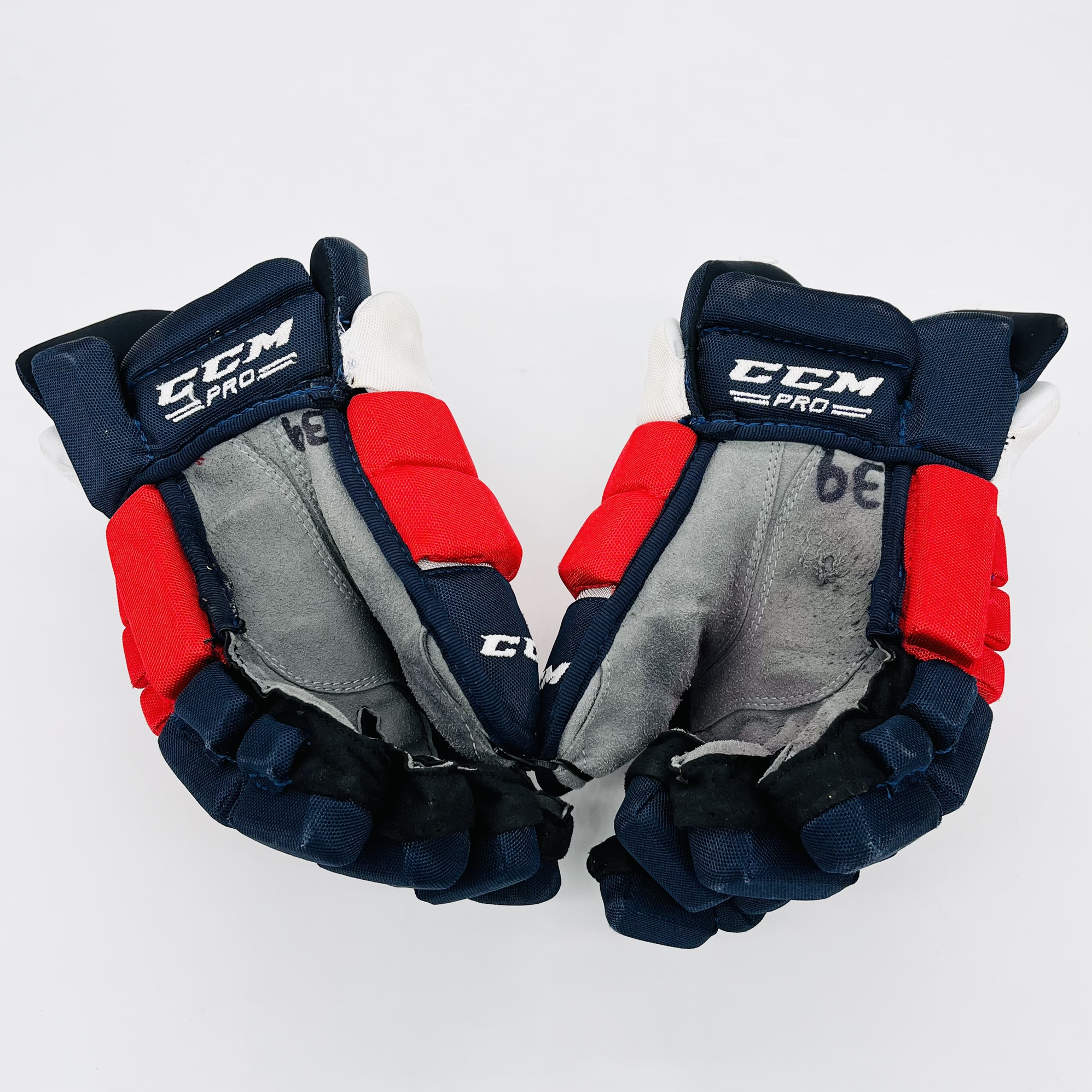 Rochester Americans CCM HGTKPP Hockey Gloves14" SidelineSwap