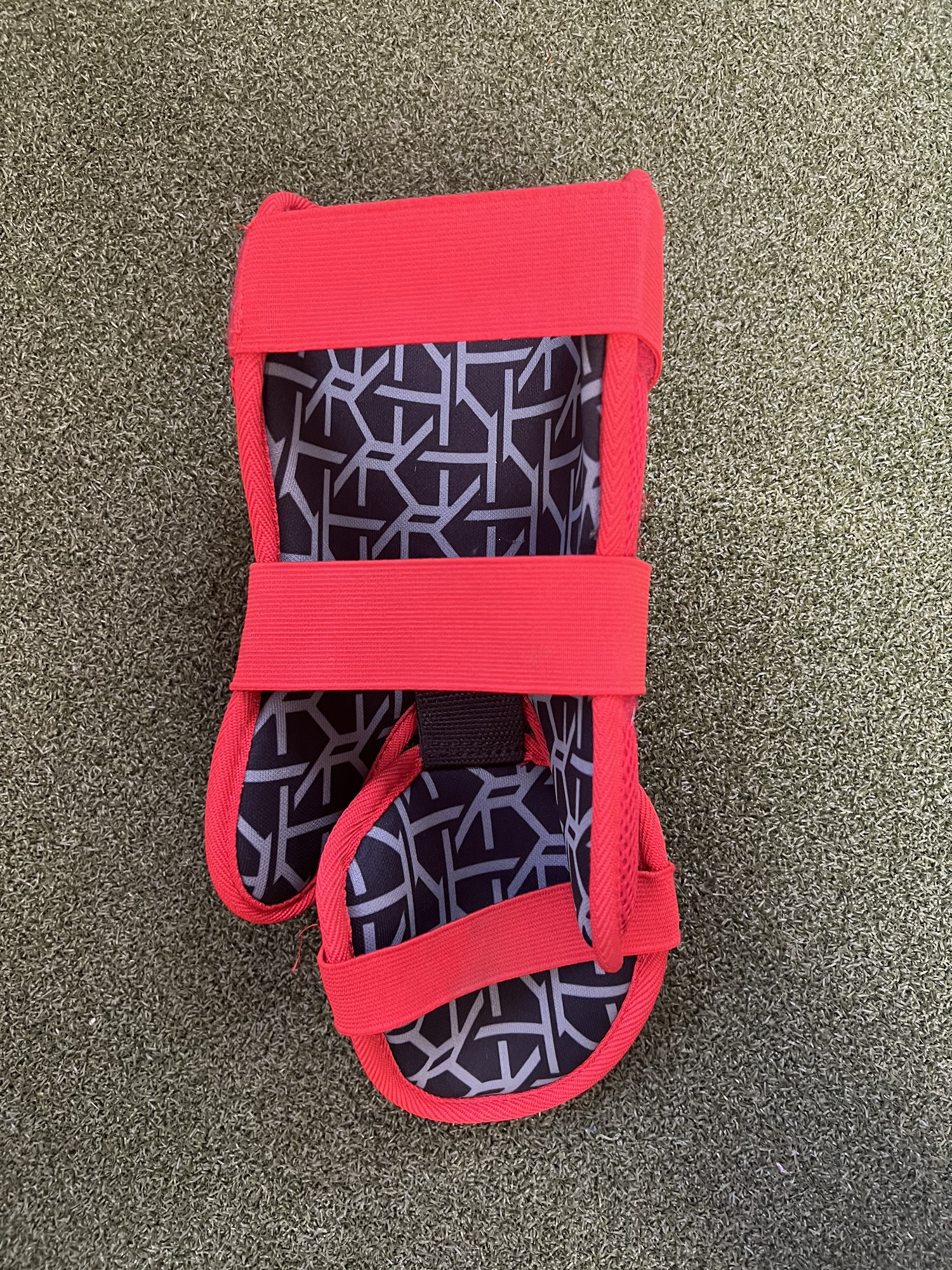 Nike Baseball Leg Guard (3632) SidelineSwap