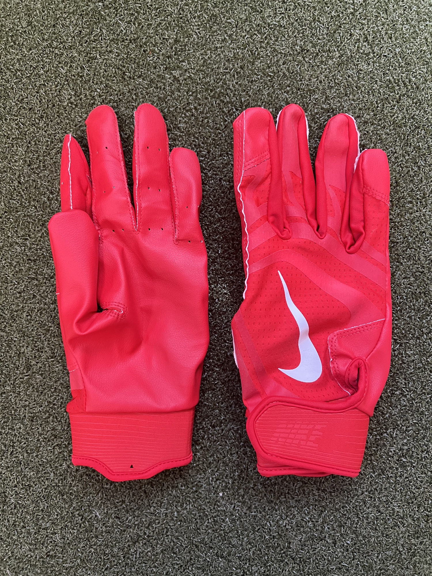 Nike Batting Gloves (3637) SidelineSwap