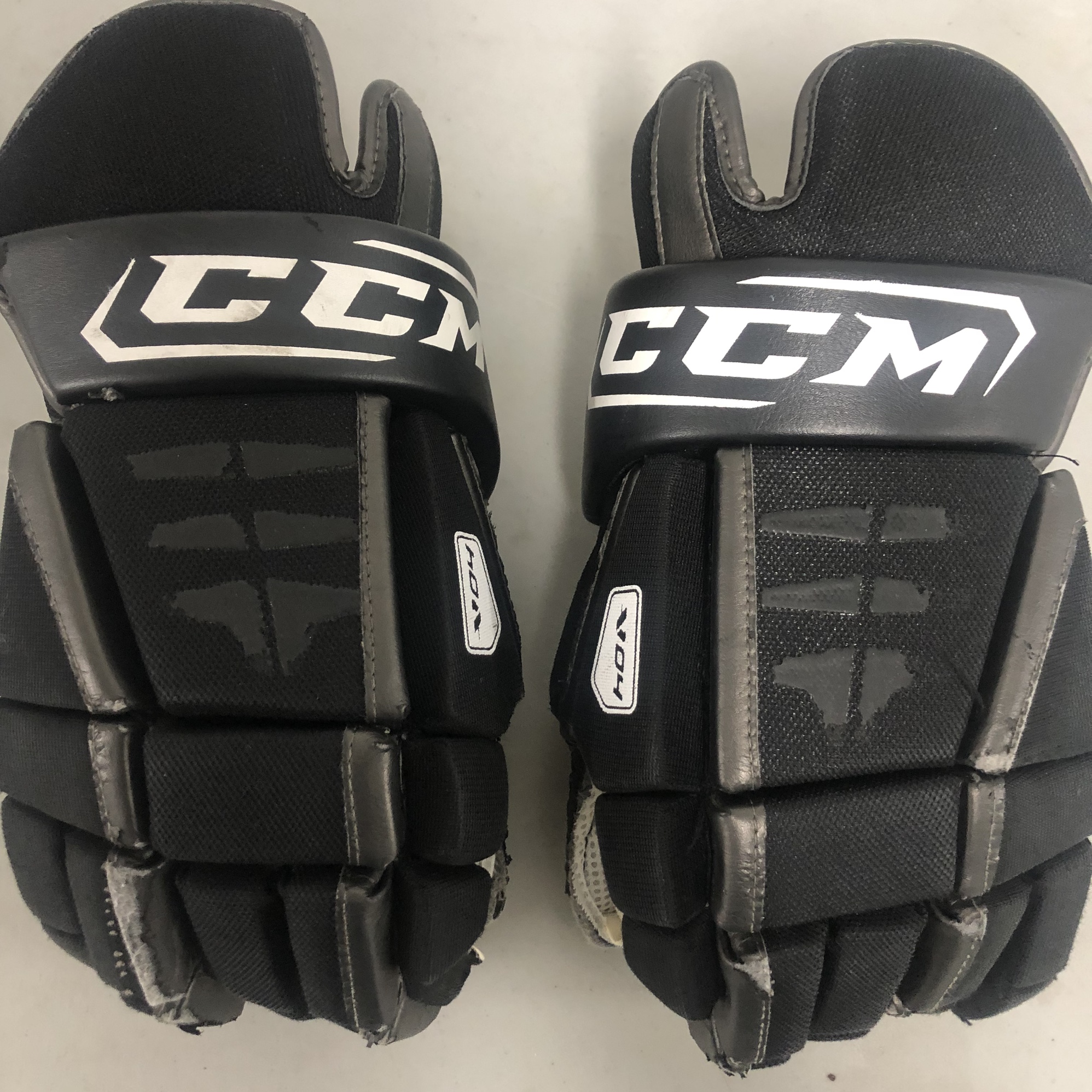 New Palms CCM 14” black hockey gloves SidelineSwap