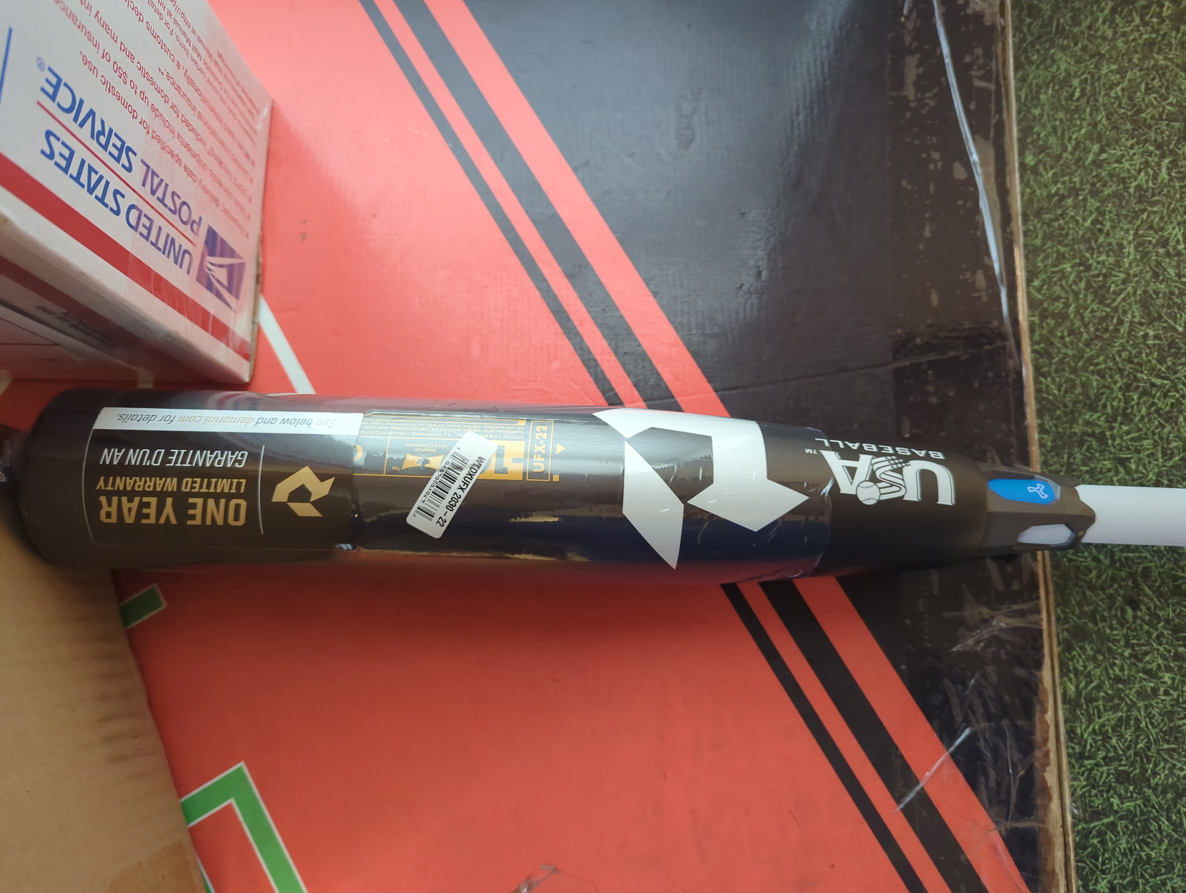 Bat New 2022 DeMarini Composite CF USA (10) 21 oz 31" no receipt No