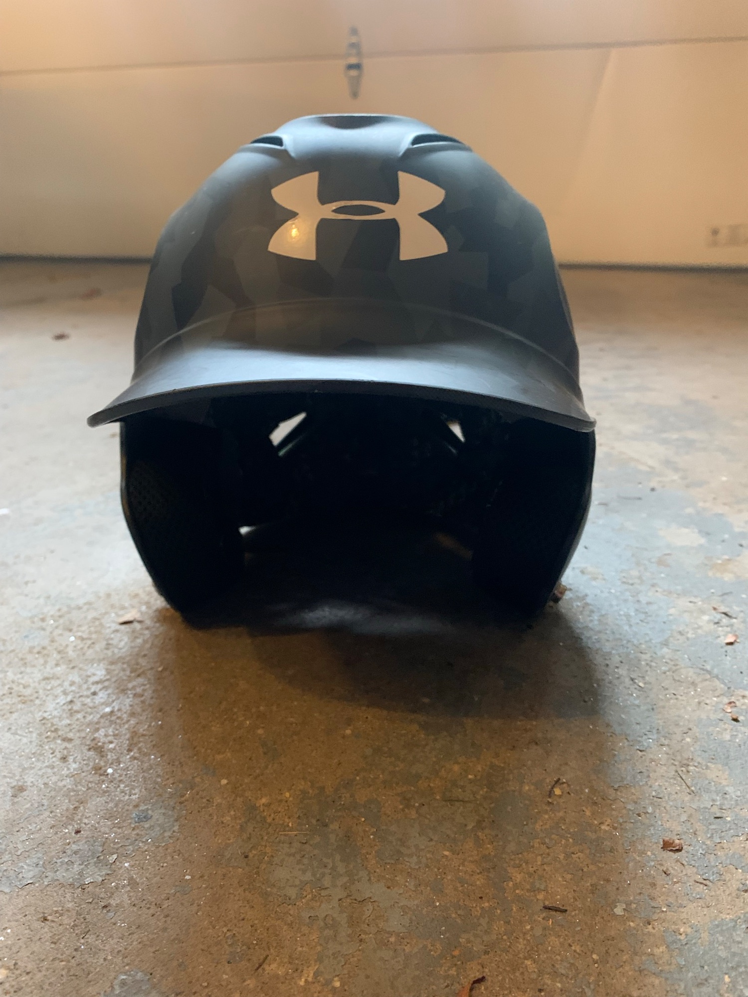 Used 6 1/2 7 1/2 Under Armour Youth UABH100 Batting Helmet SidelineSwap