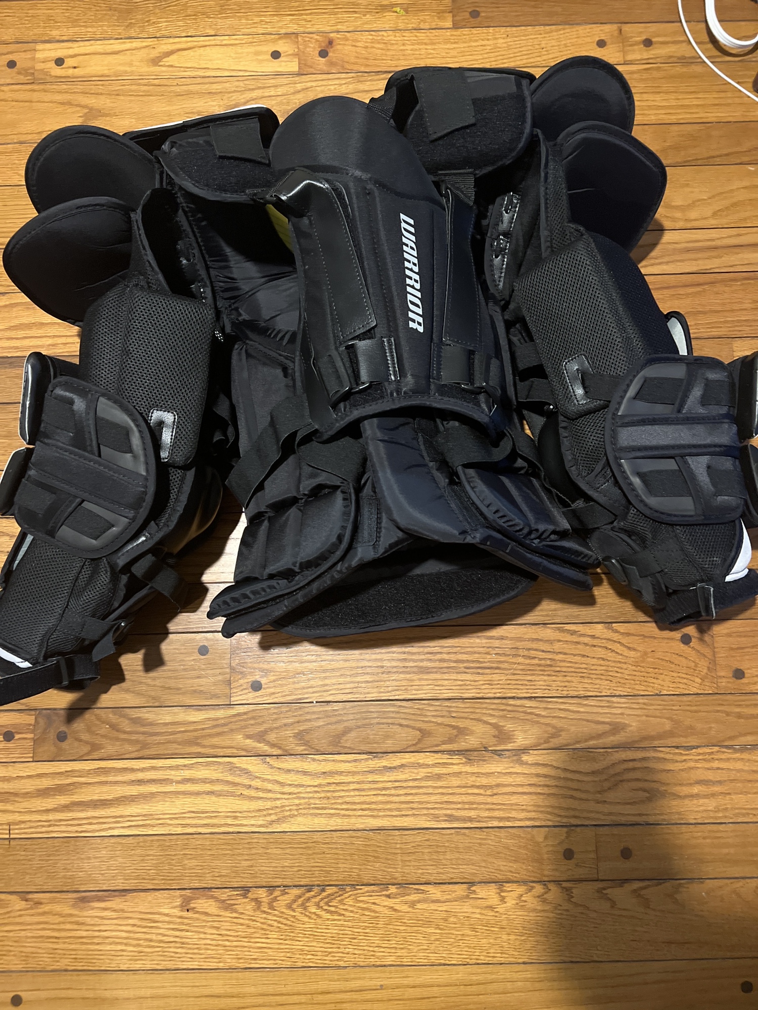 New Warrior Pro Stock RX3 Pro Plus Goalie Chest Protector SidelineSwap