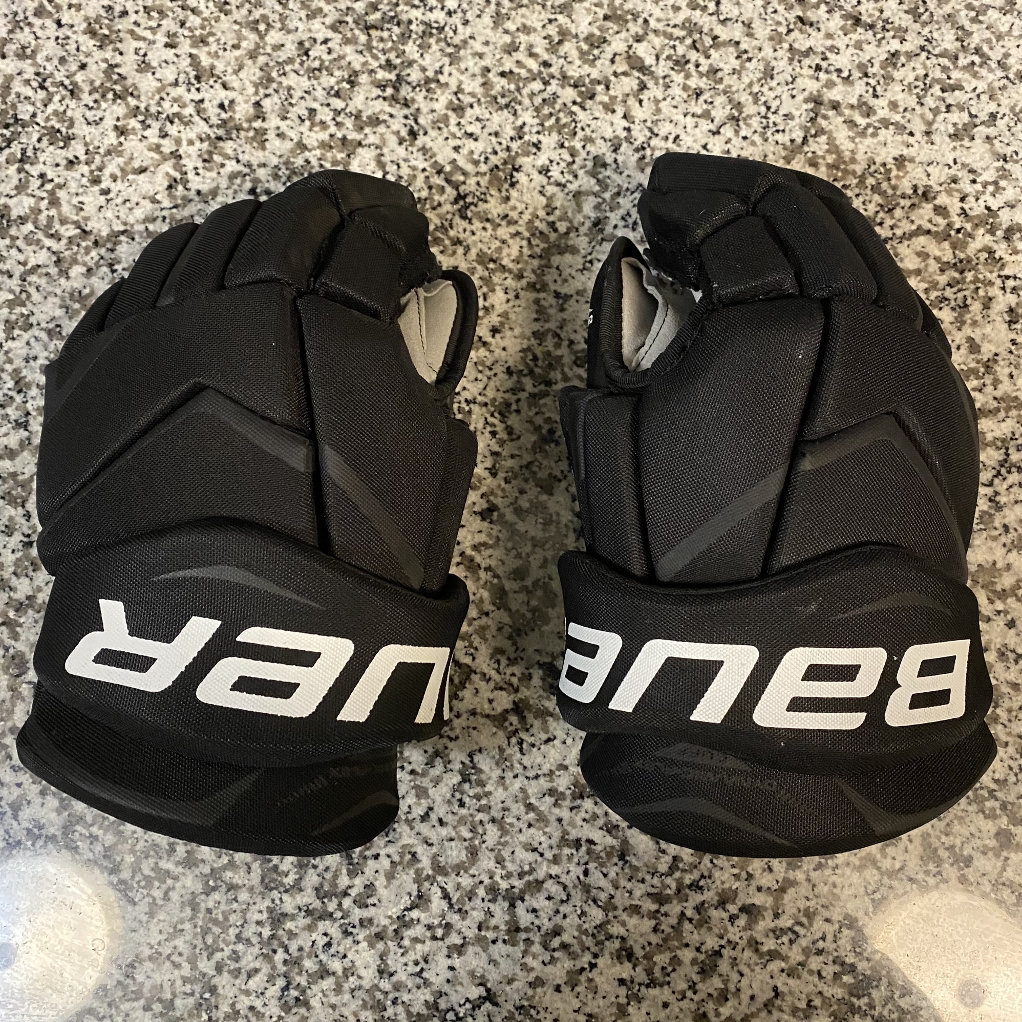 Bauer Vapor XEdge Gloves SidelineSwap