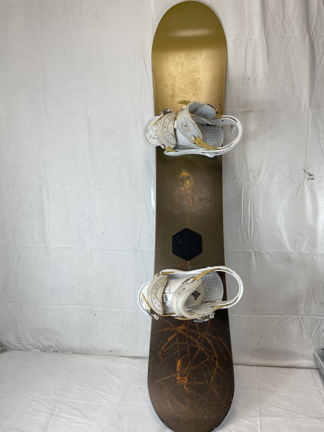 Used Burton Troop 146 Cm Womens Snowboard W Burton Stiletto Bindings